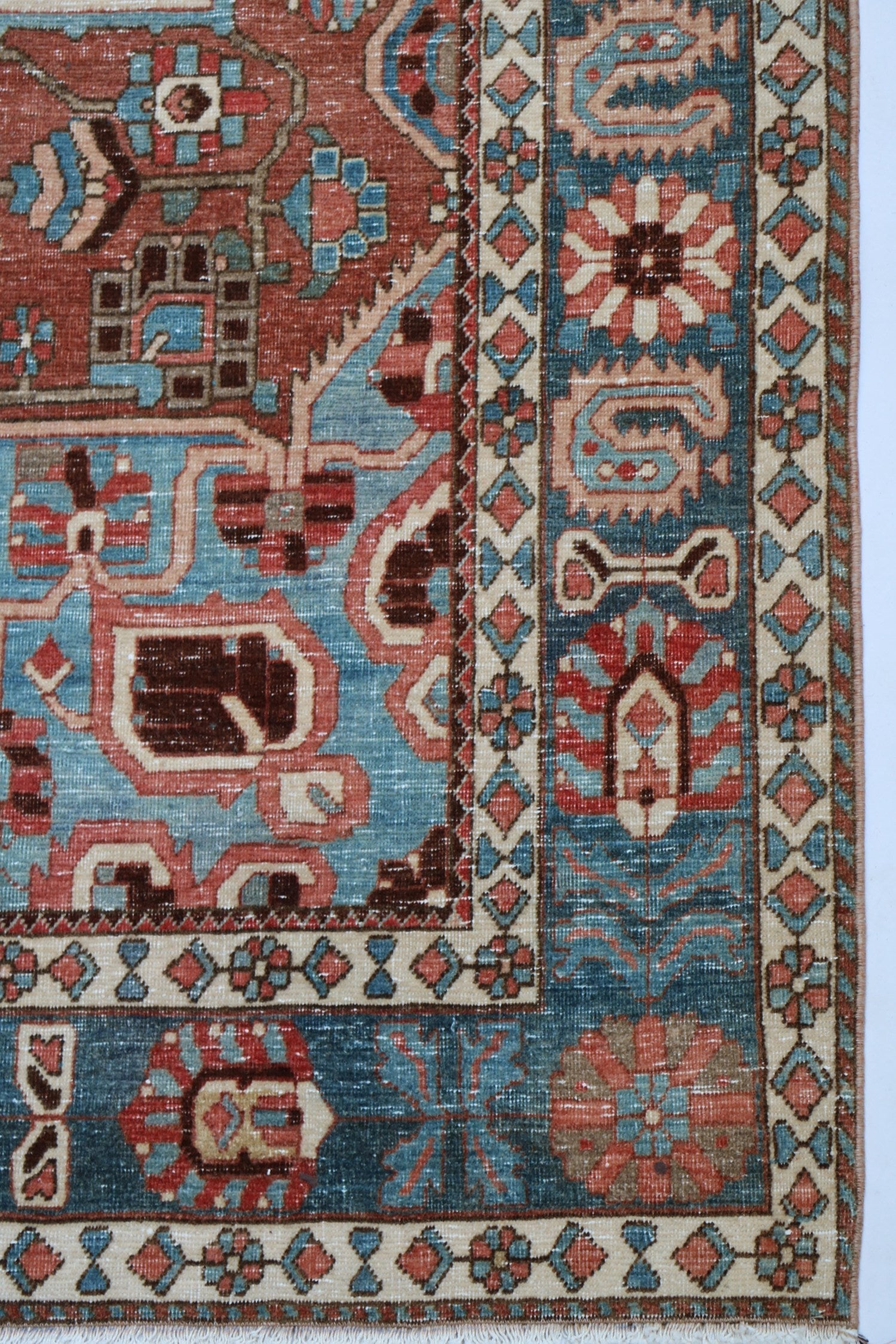 Vintage Bakhtiari Handwoven Tribal Rug, J67616