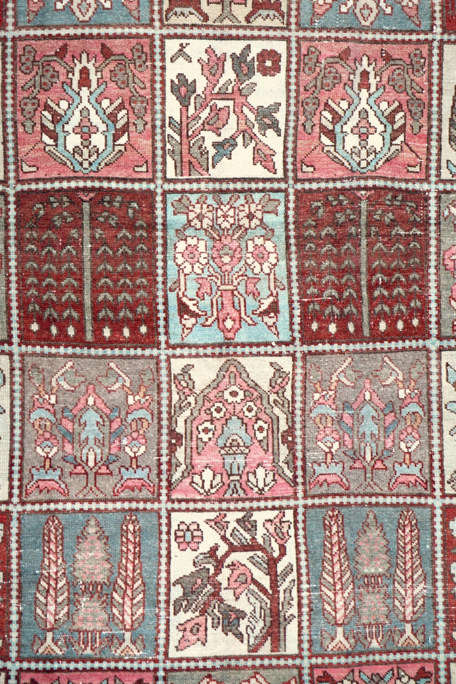 Vintage Bakhtiari Handwoven Tribal Rug, J68421