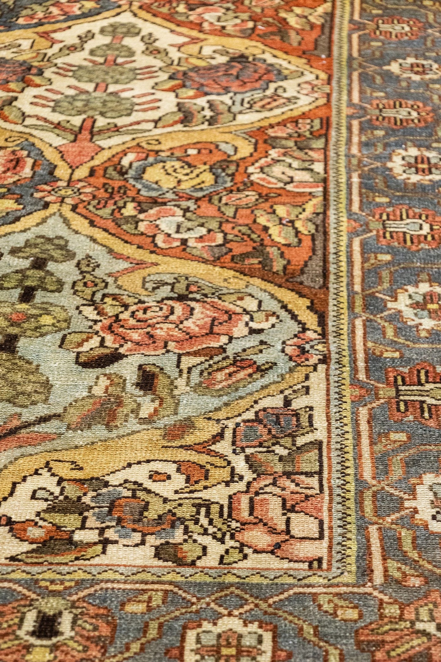Vintage Bakhtiari Handwoven Tribal Rug, J87224
