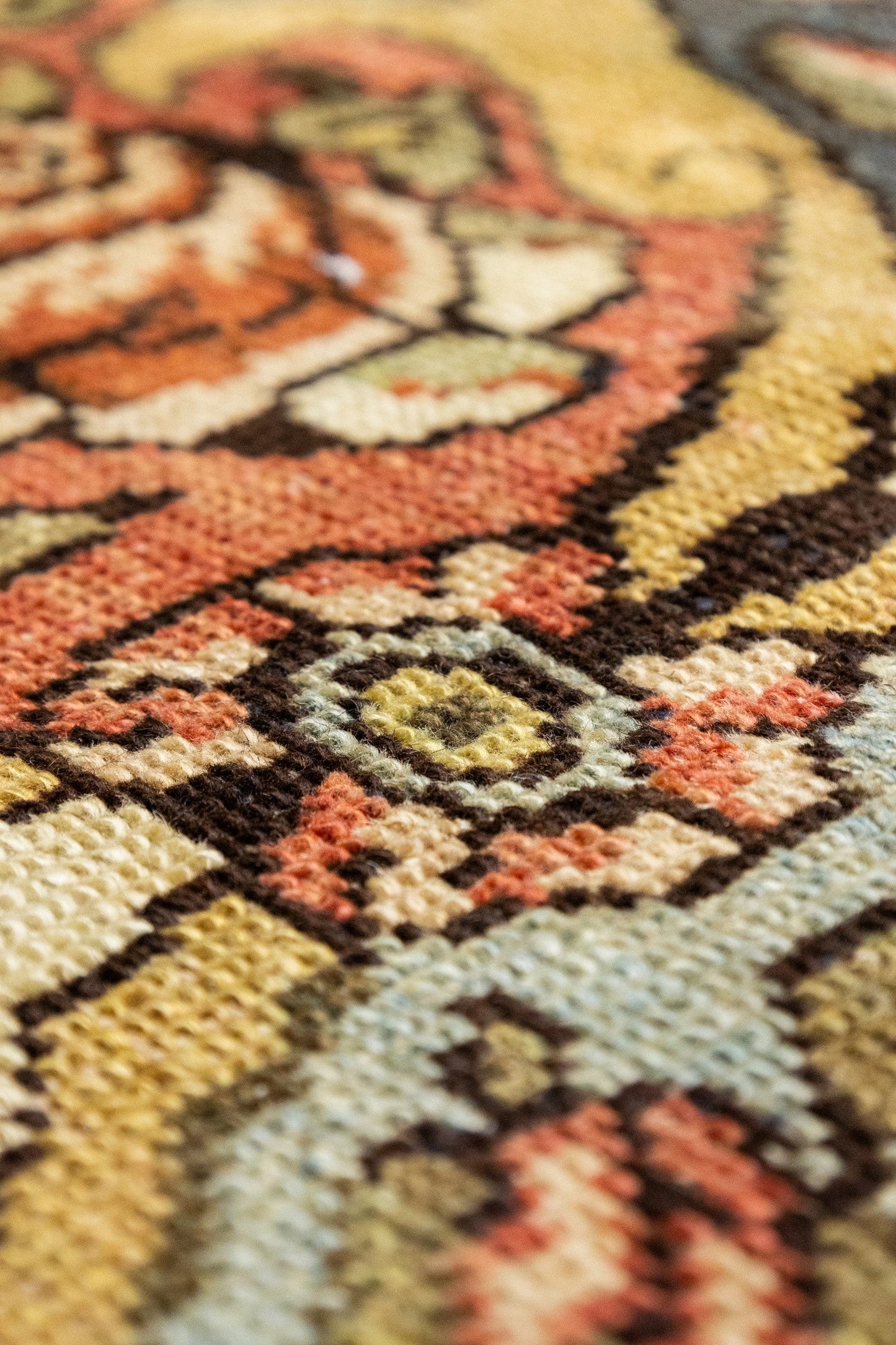 Vintage Bakhtiari Handwoven Tribal Rug, J87224