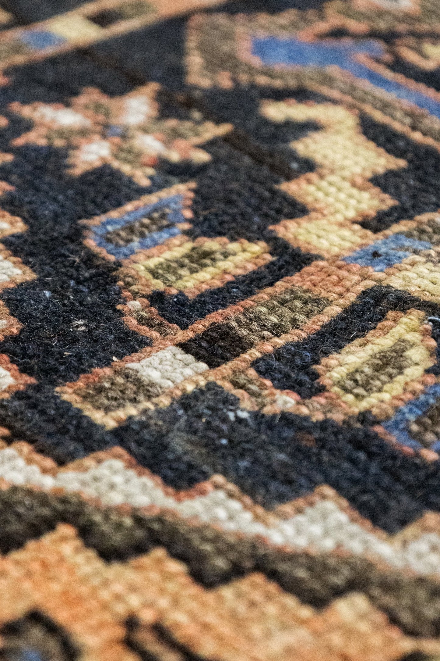 Vintage Bakhtiari Handwoven Tribal Rug, J89124