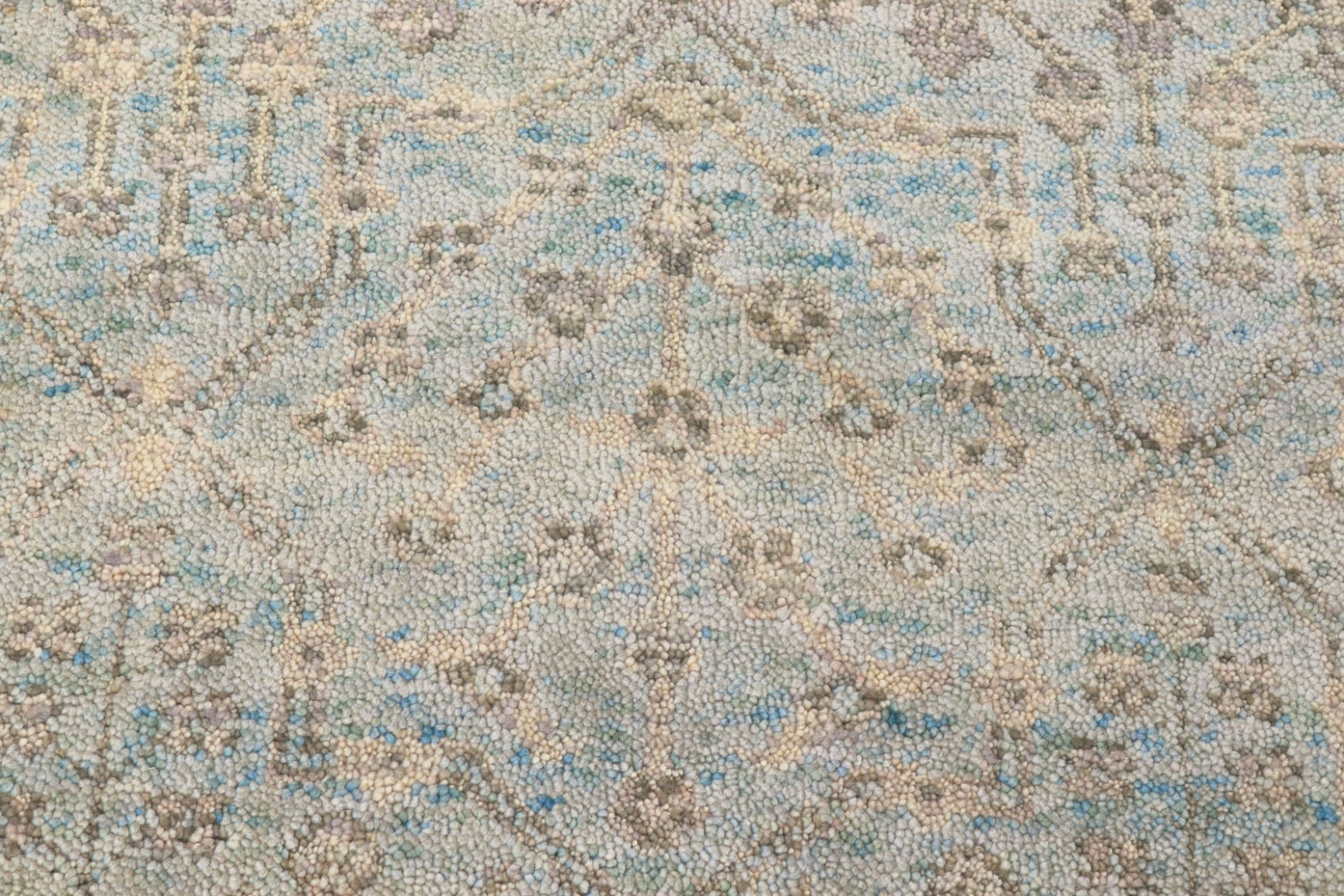 Bakhtiari 1 Handwoven Tribal Rug, J71739