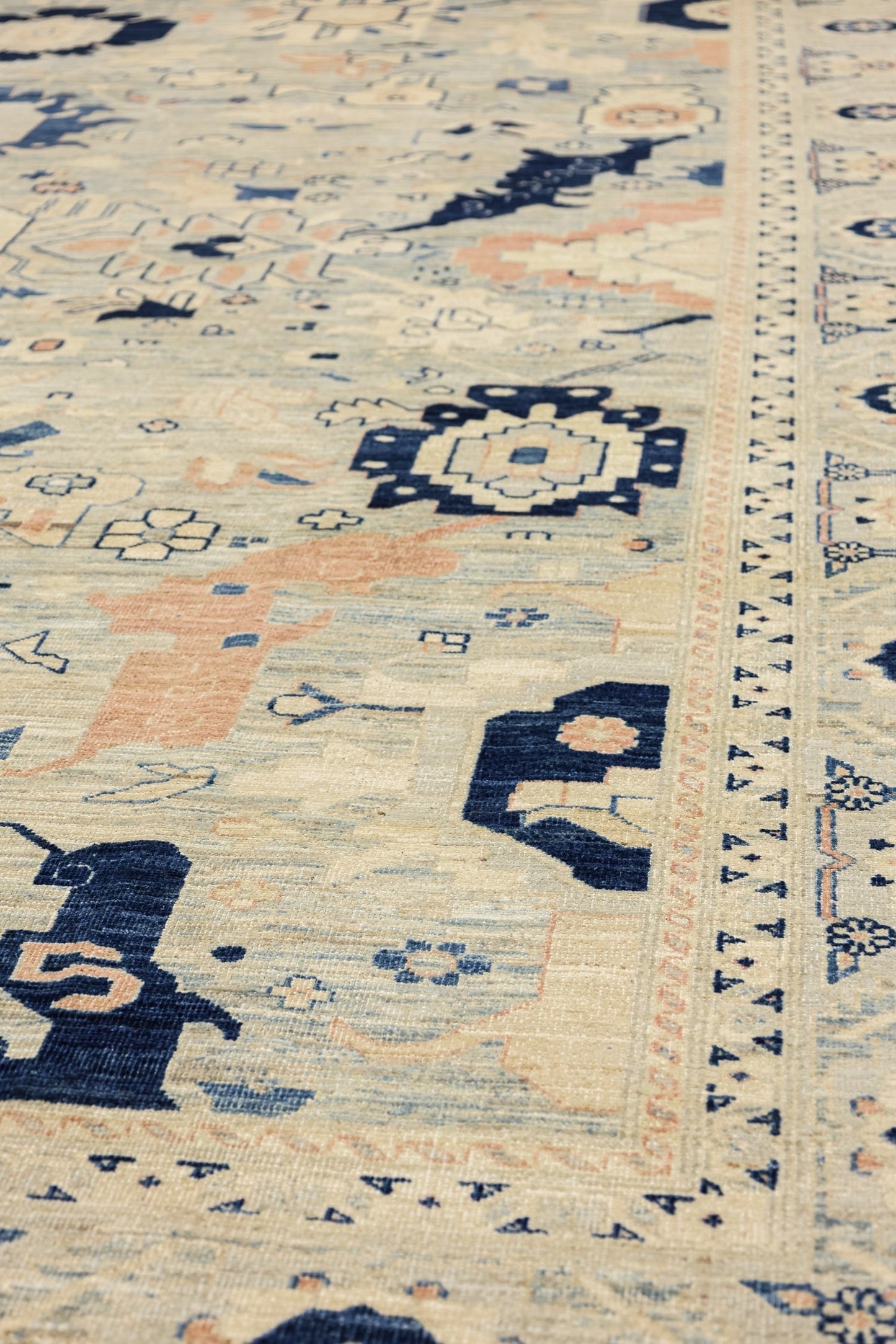 Bakshaish Handwoven Tribal Rug, J81326