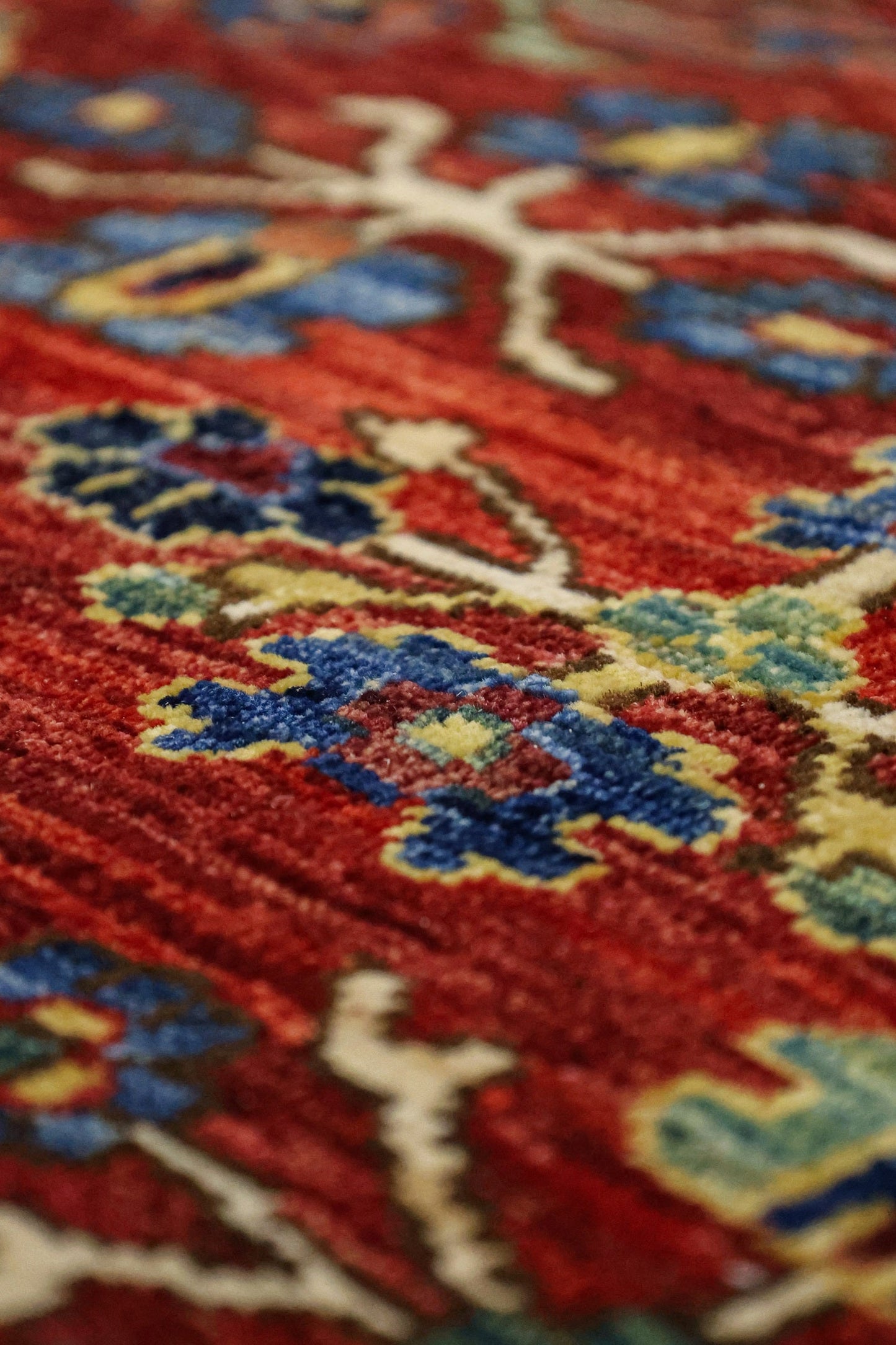 Bakshaish Handwoven Tribal Rug, J81368