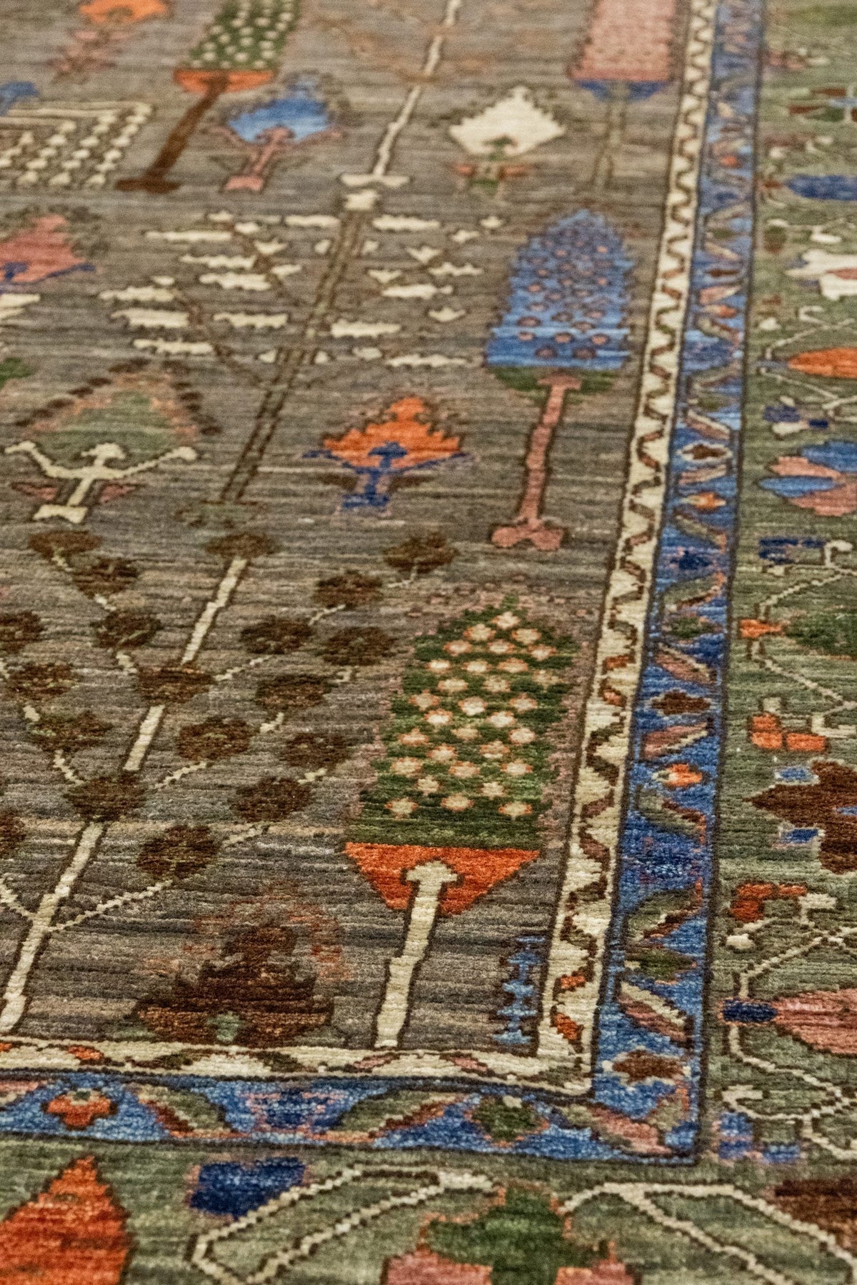Bakshaish Handwoven Tribal Rug, J86090