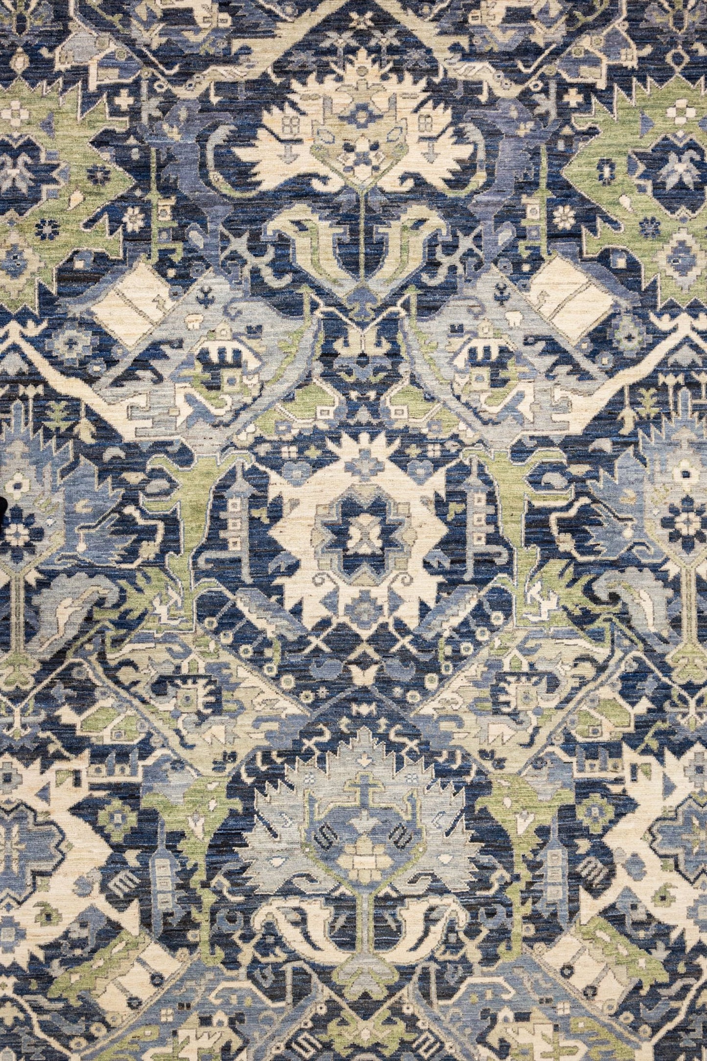 Bakshaish Handwoven Tribal Rug, J87101