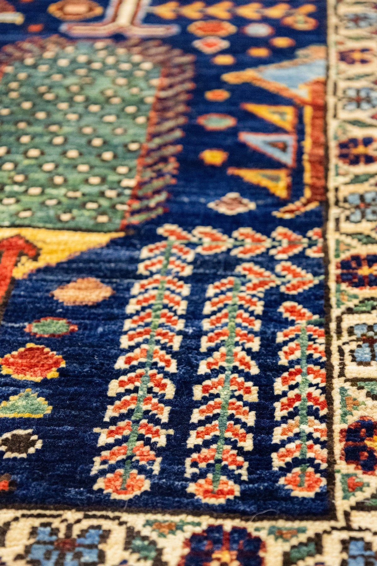 Bakshaish Handwoven Tribal Rug, J89320
