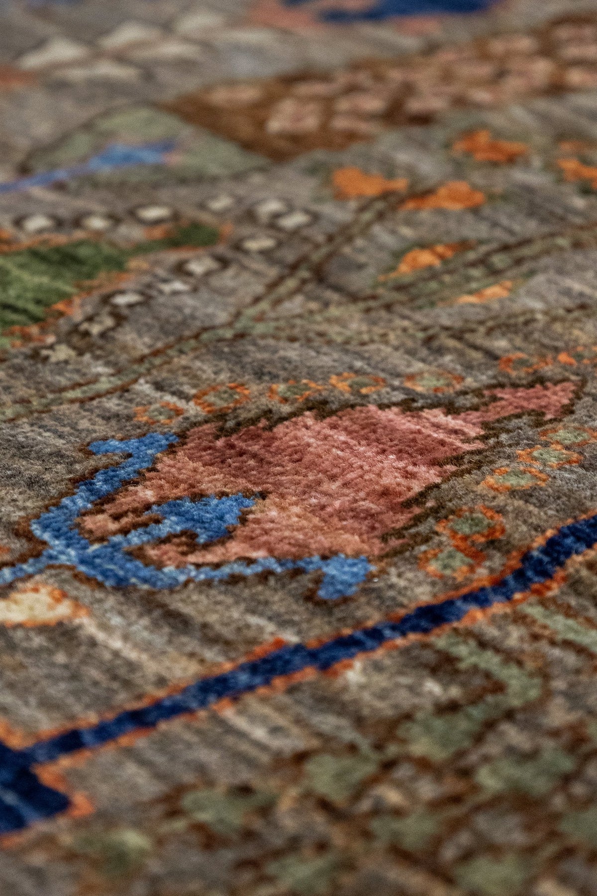 Bakshaish Willow Handwoven Tribal Rug, J86084