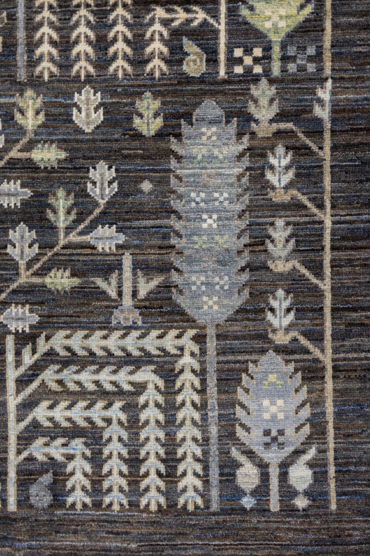 Bakshaish Willow Handwoven Tribal Rug, J89306