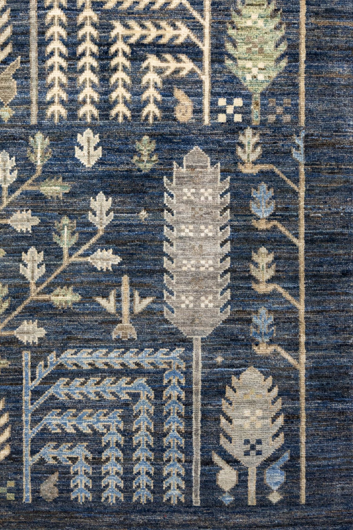 Bakshaish Willow Handwoven Tribal Rug, J89346
