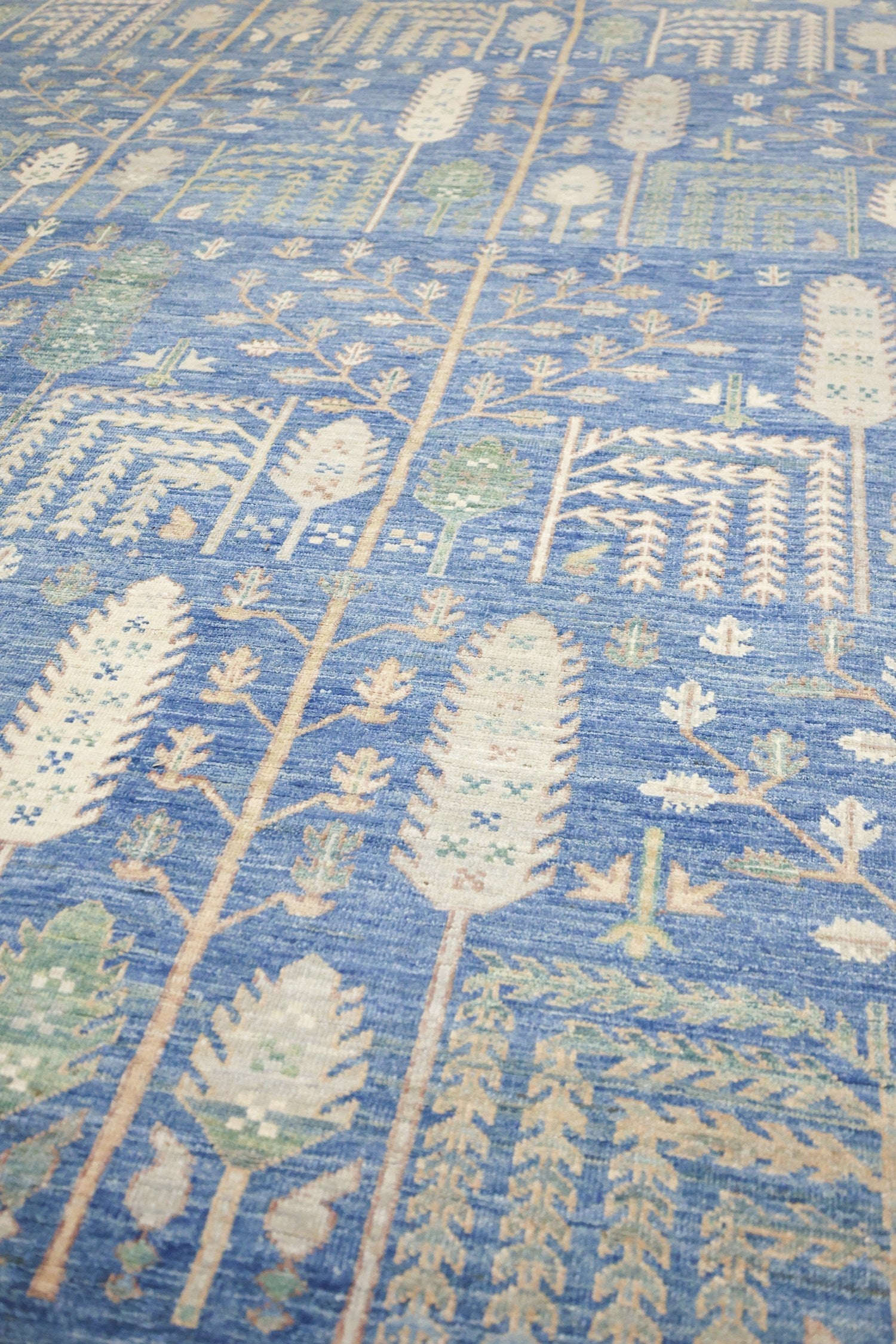Bakshaish Willow Handwoven Tribal Rug, J70531