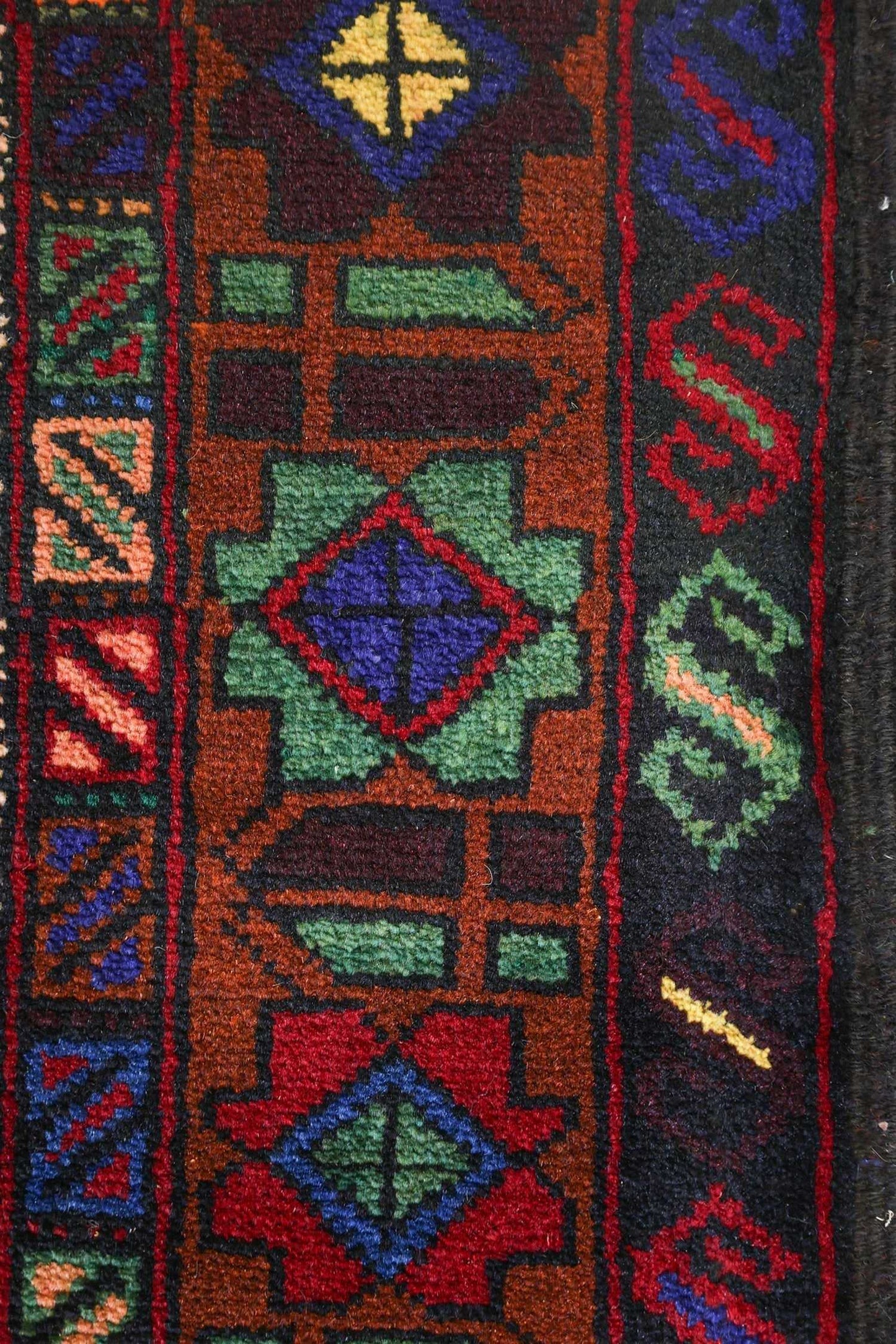 Vintage Baluchi Handwoven Tribal Rug, J77571