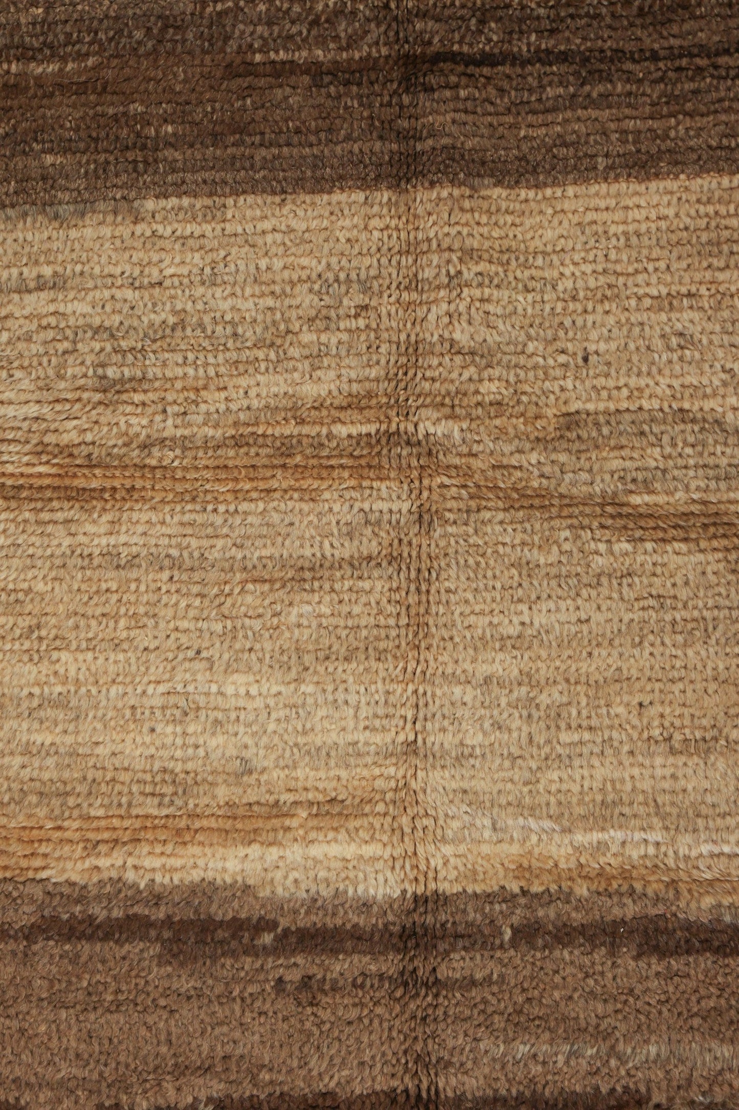 Vintage Berber Handwoven Tribal Rug, J71873