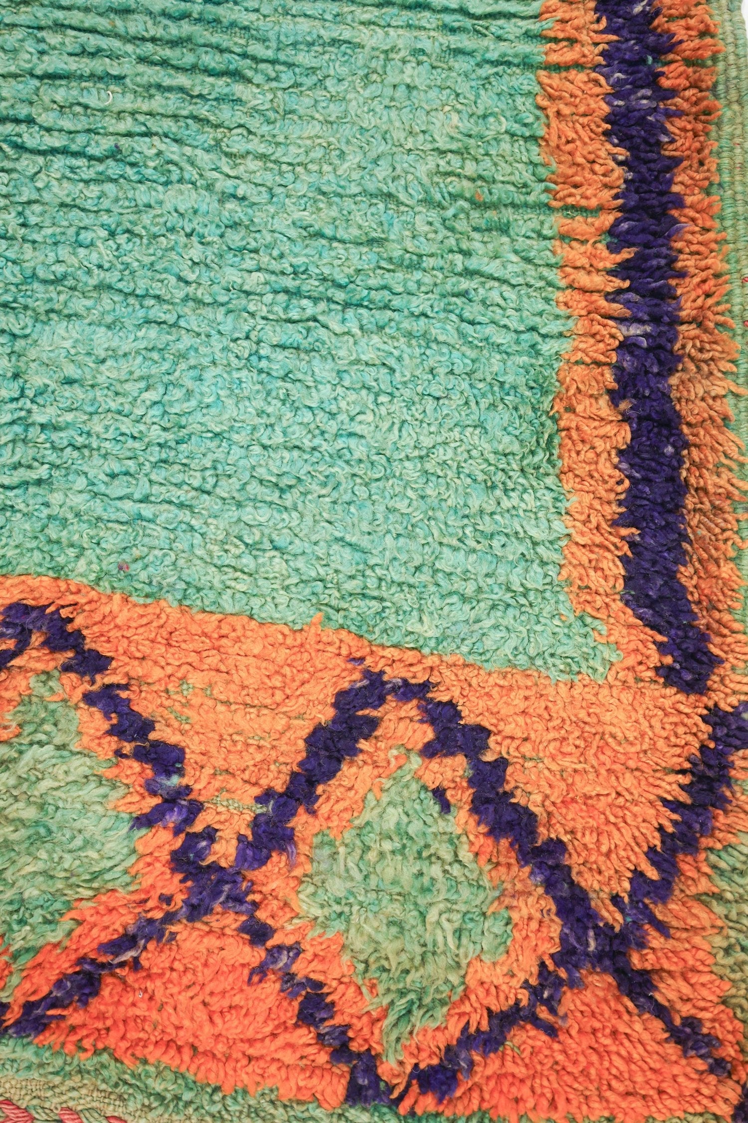 Vintage Berber Handwoven Tribal Rug, J71877