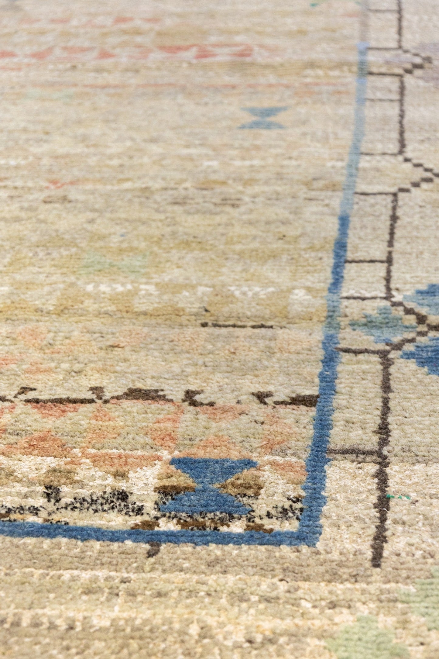 Bowtie Kars Handwoven Tribal Rug, J88938