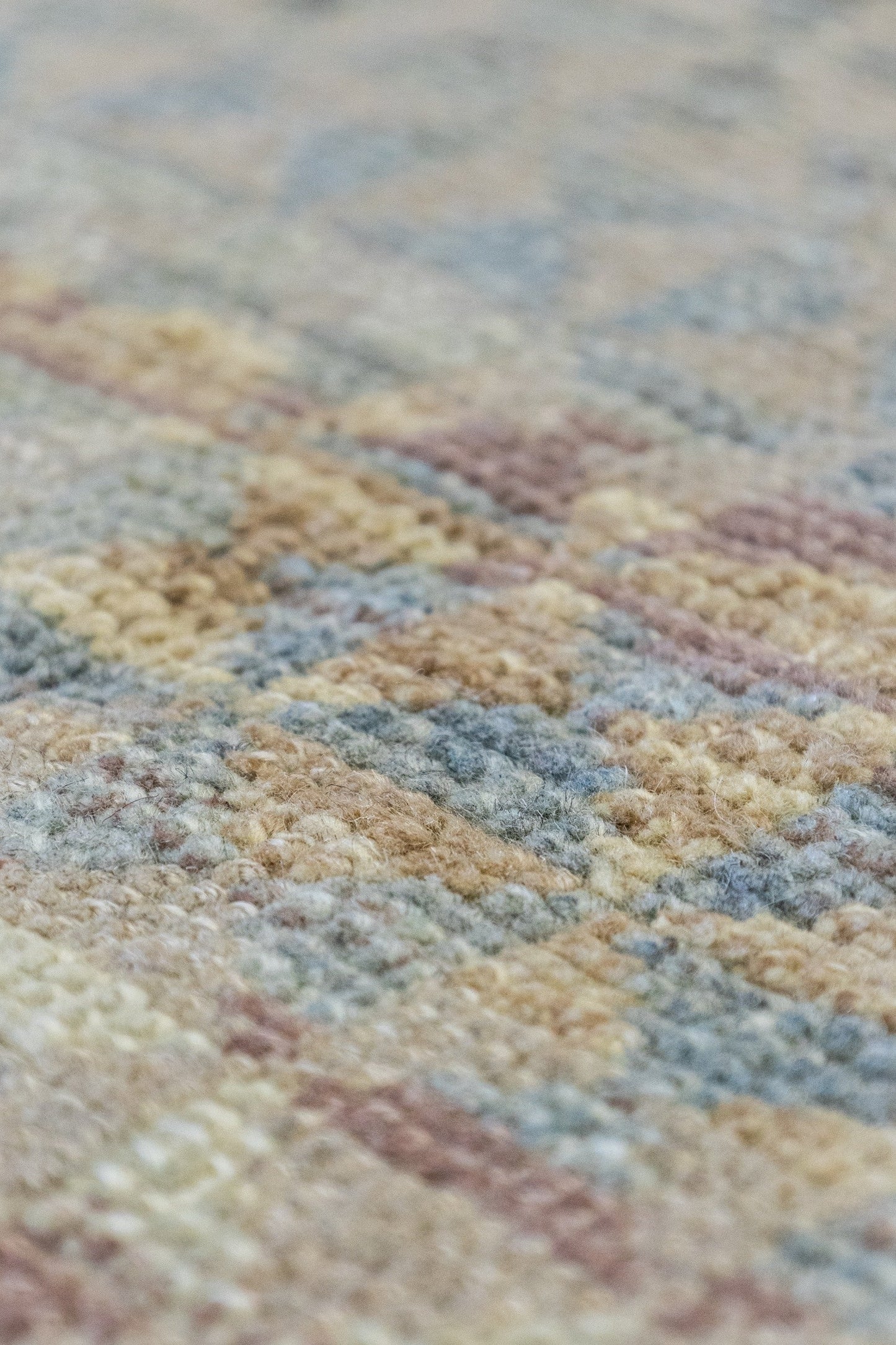 Bowtie Kars Handwoven Tribal Rug, J88950