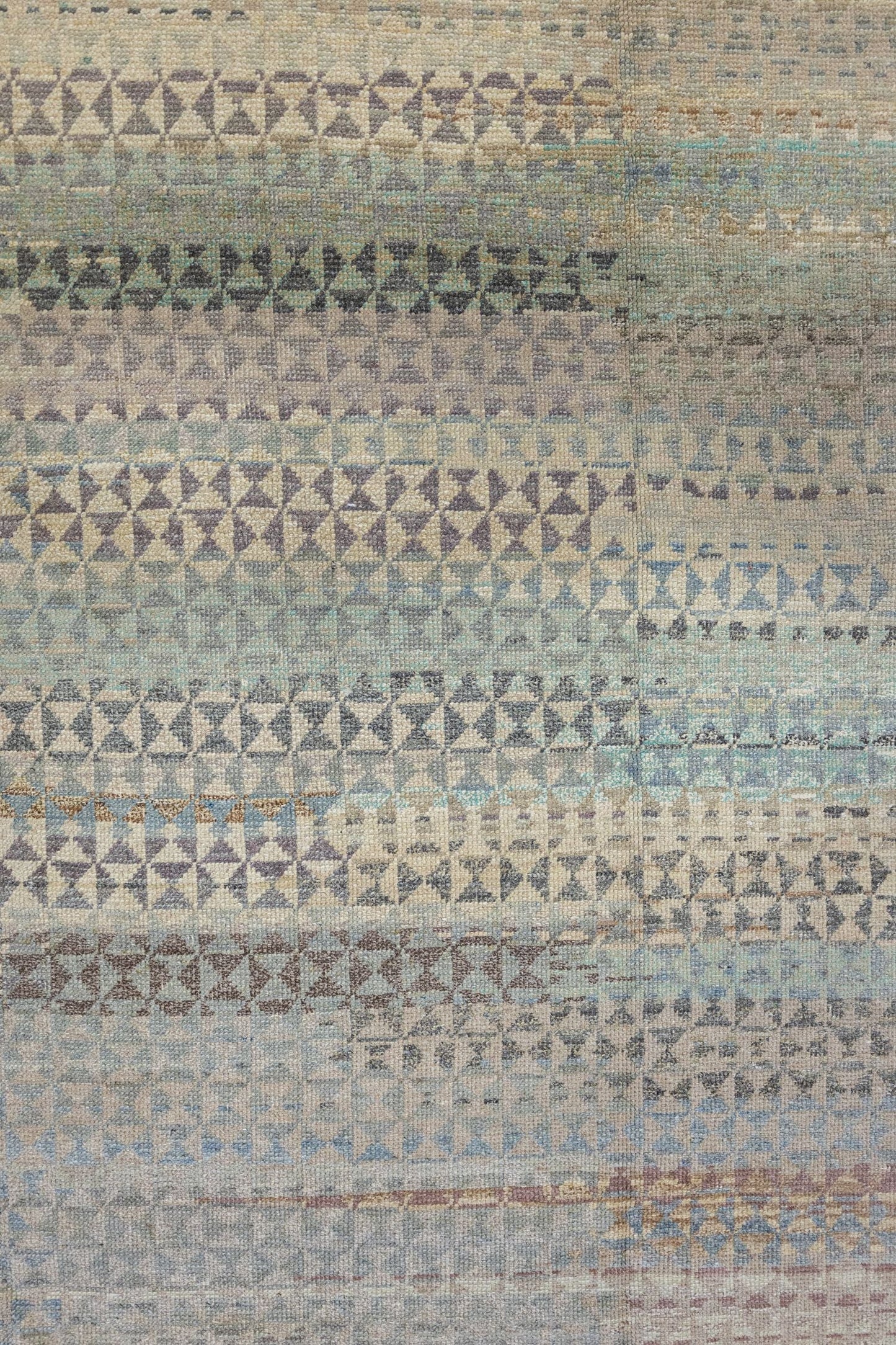 Bowtie Kars Handwoven Tribal Rug, J88950