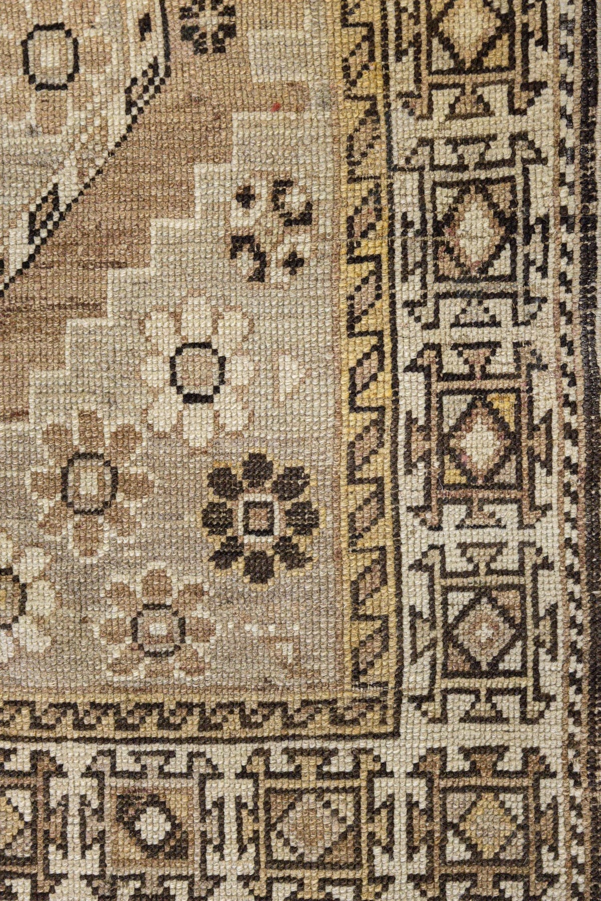 Vintage Derband Handwoven Tribal Rug, J86504