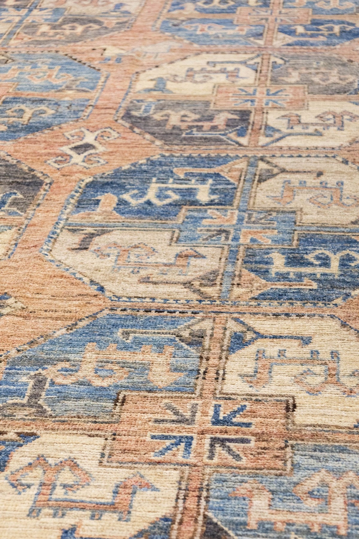 Ersari Oushak Handwoven Tribal Rug, J86817