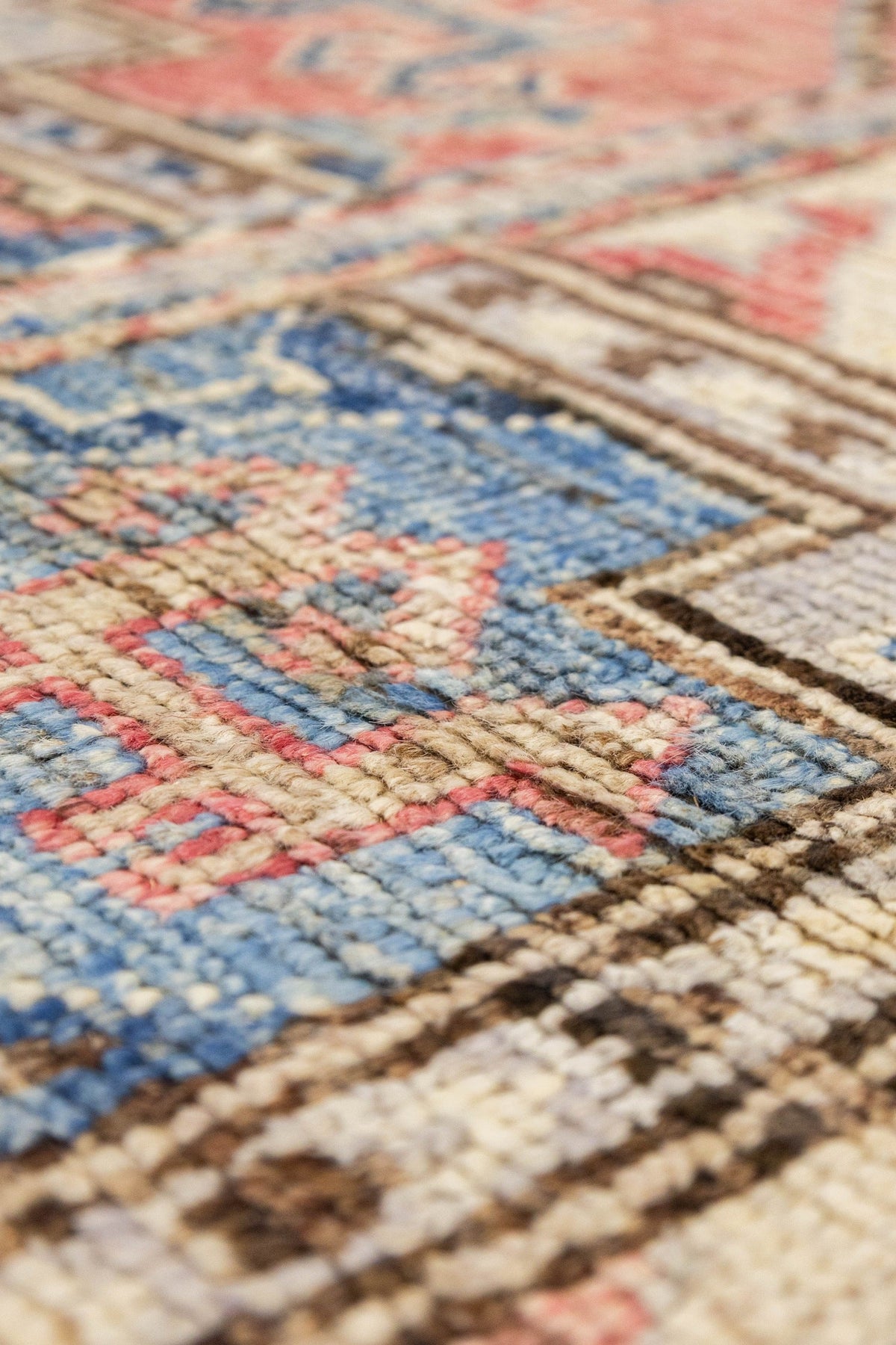 Ersari Oushak Handwoven Tribal Rug, J86841