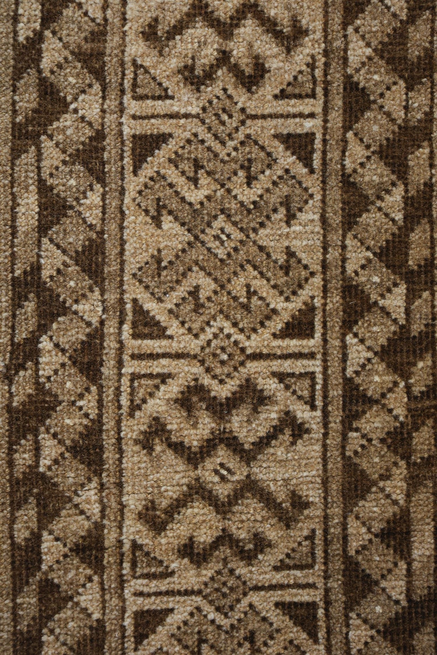 Vintage Ersari Handwoven Tribal Rug, J67600