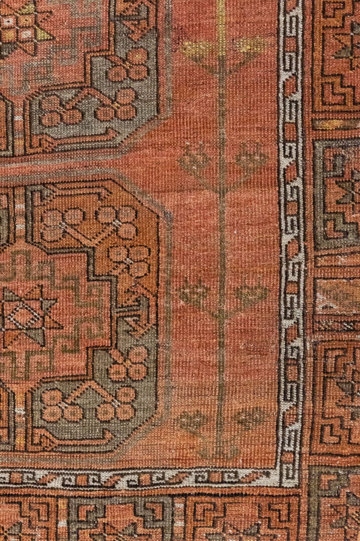 Vintage Ersari Handwoven Tribal Rug, J86261