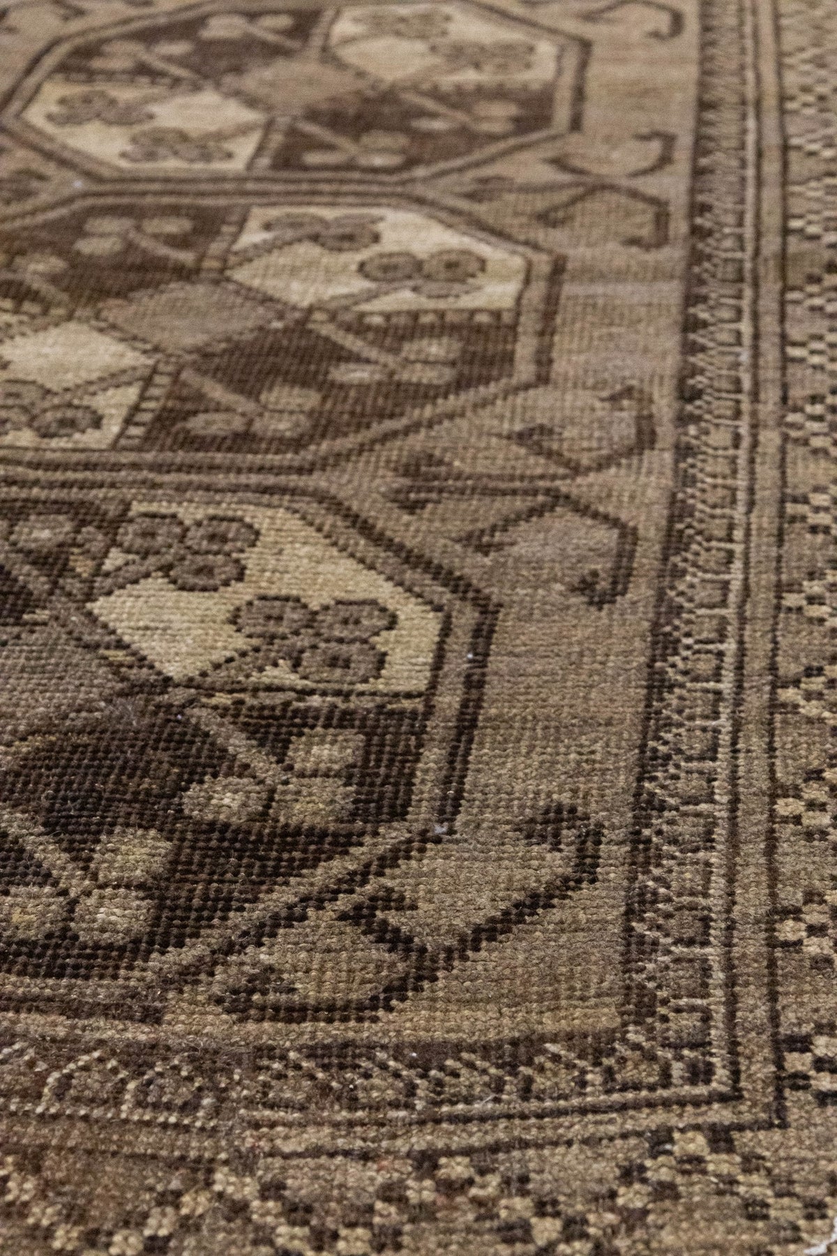 Vintage Ersari Handwoven Tribal Rug, J86262
