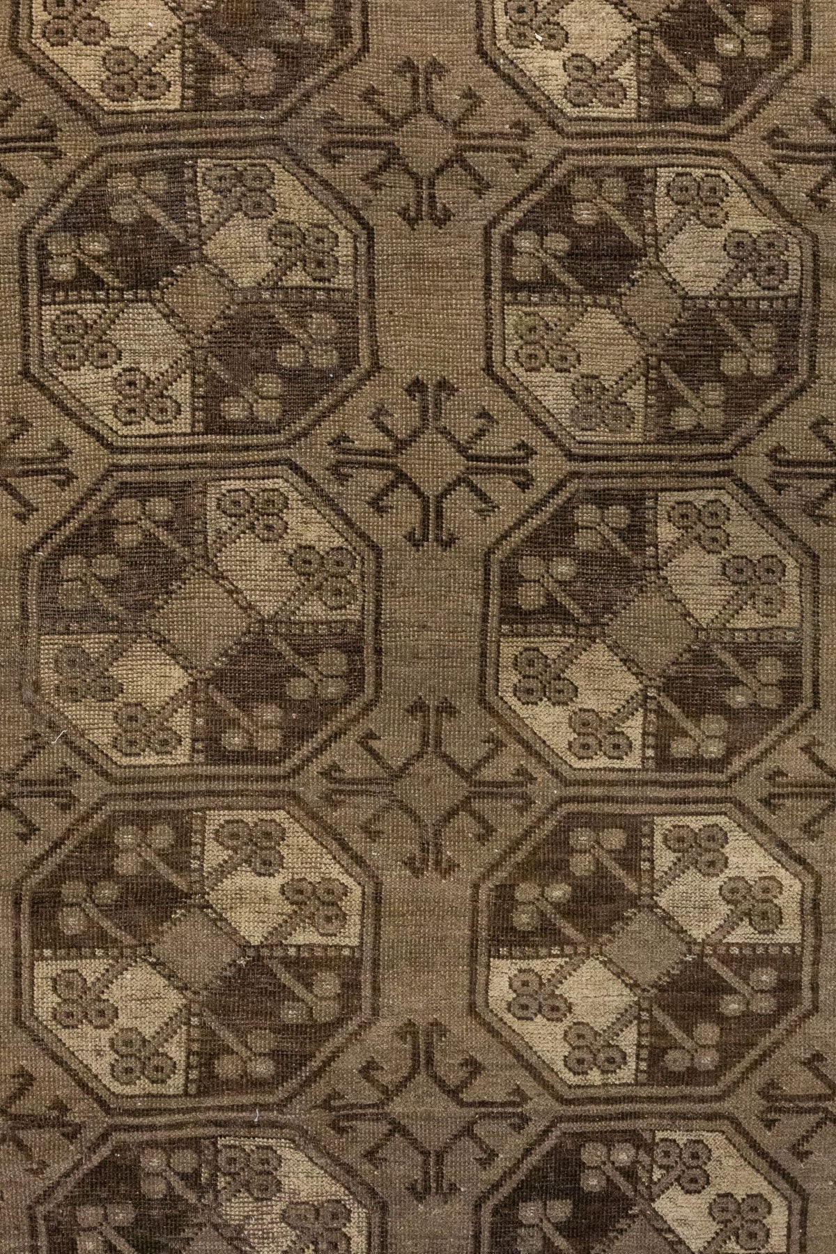 Vintage Ersari Handwoven Tribal Rug, J86262