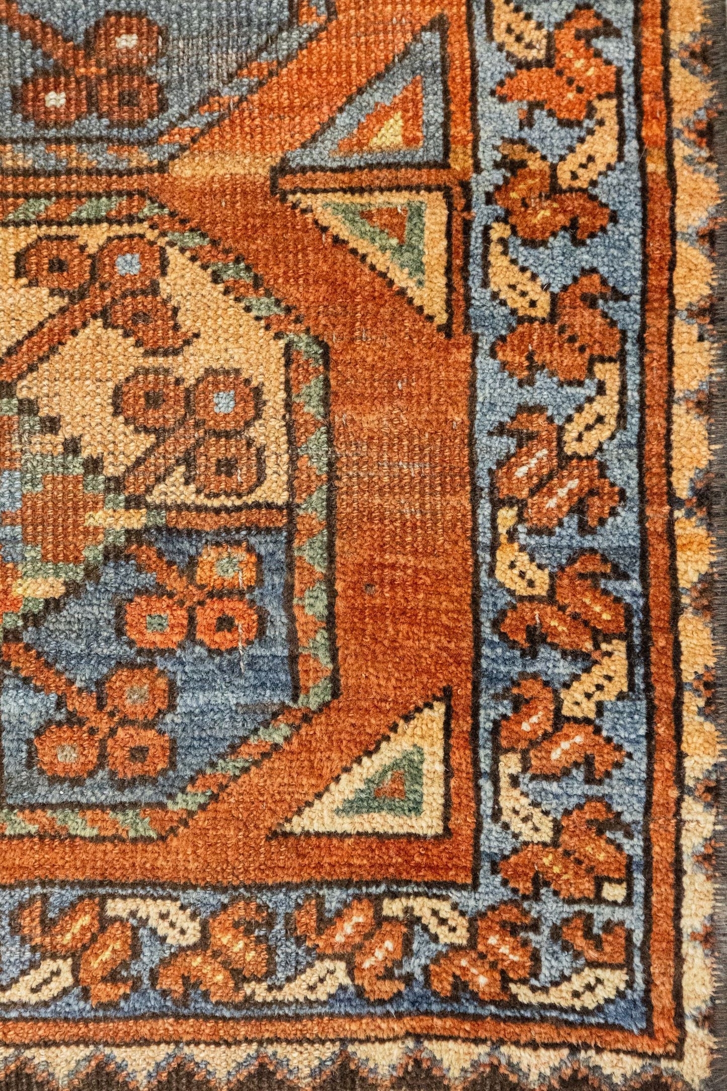 Vintage Ersari Handwoven Tribal Rug, J86538
