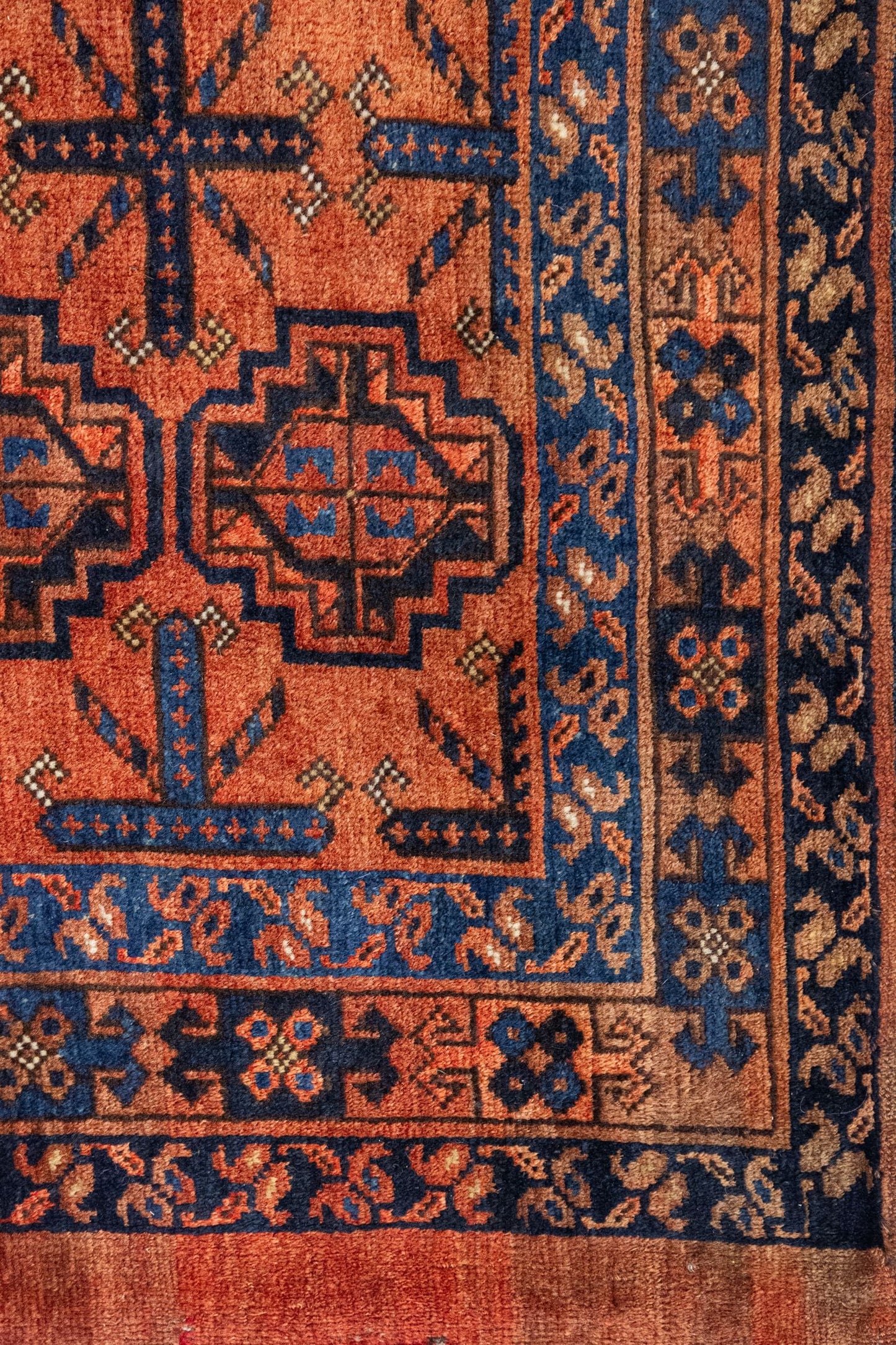 Vintage Ersari Handwoven Tribal Rug, J87324
