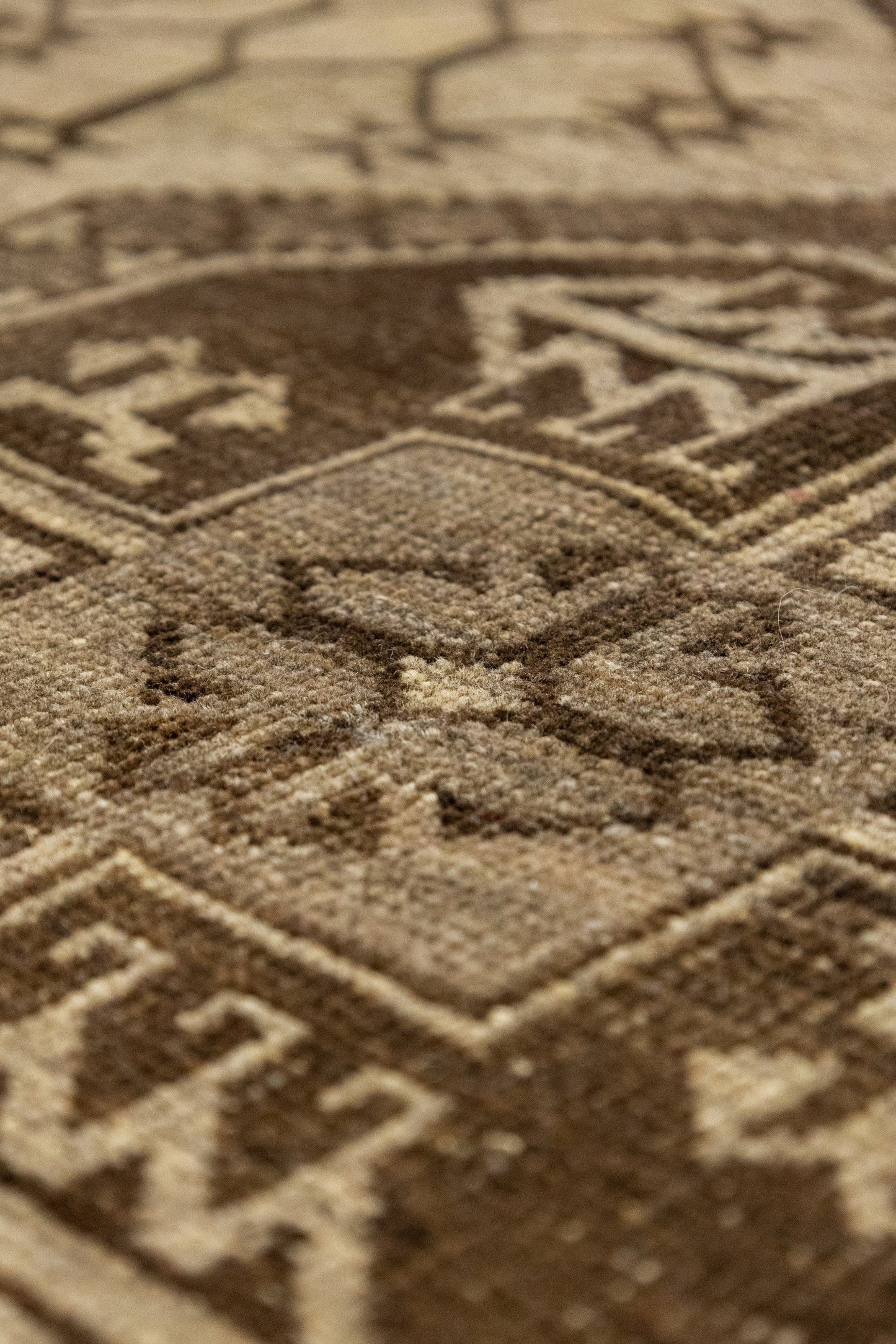 Vintage Ersari Handwoven Tribal Rug, J88033