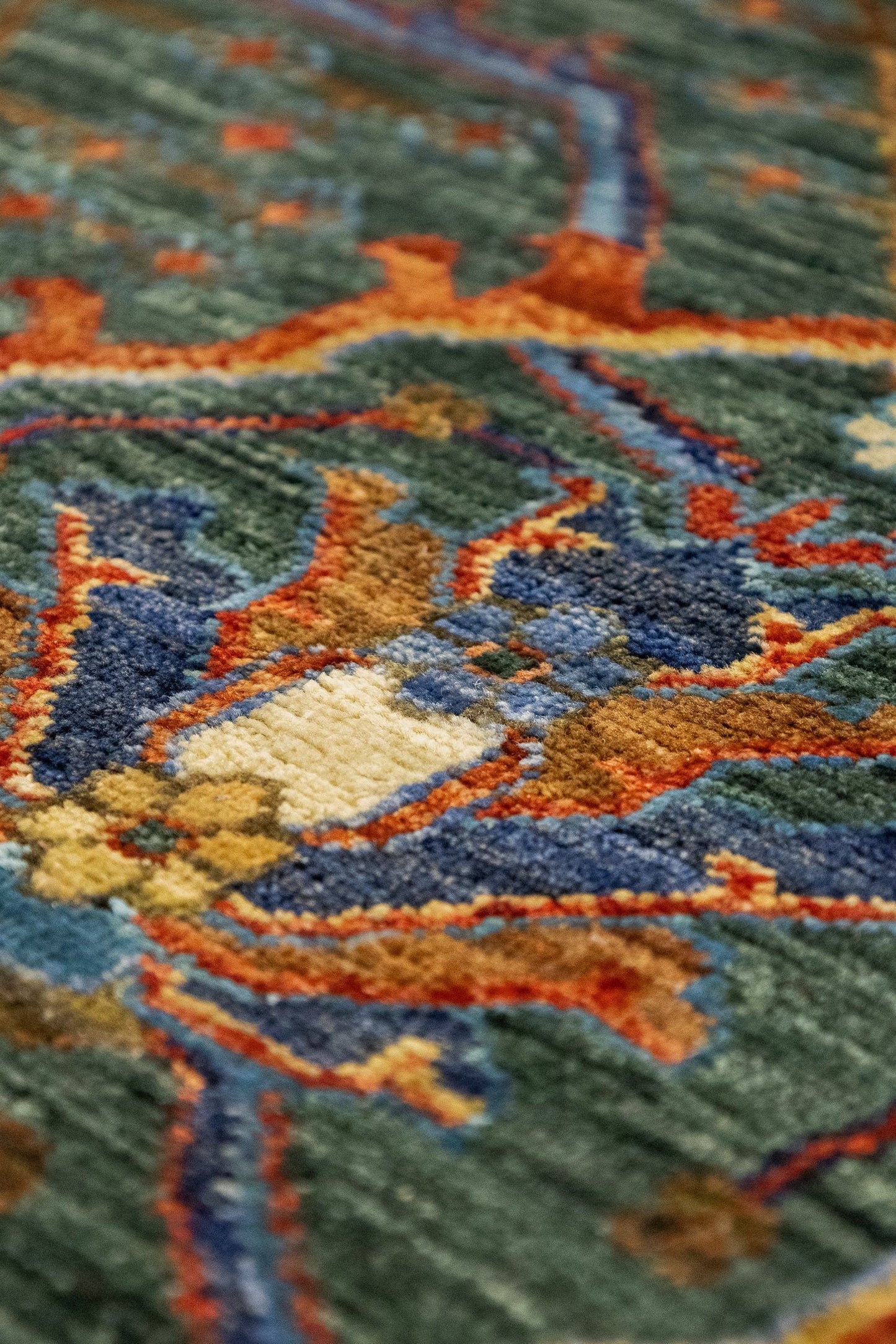 Ferahan Handwoven Tribal Rug, J86002