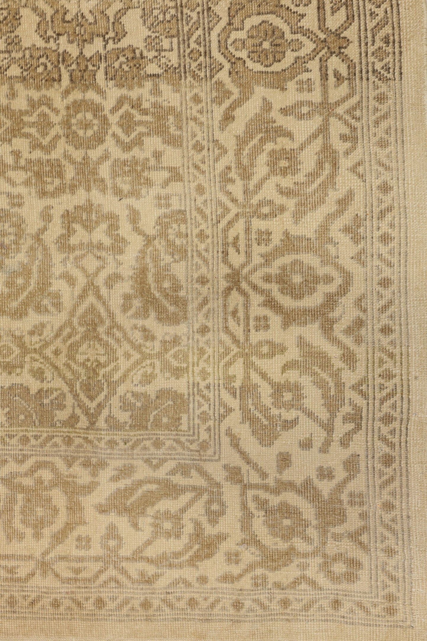 Ferraghan Handwoven Tribal Rug, J81004