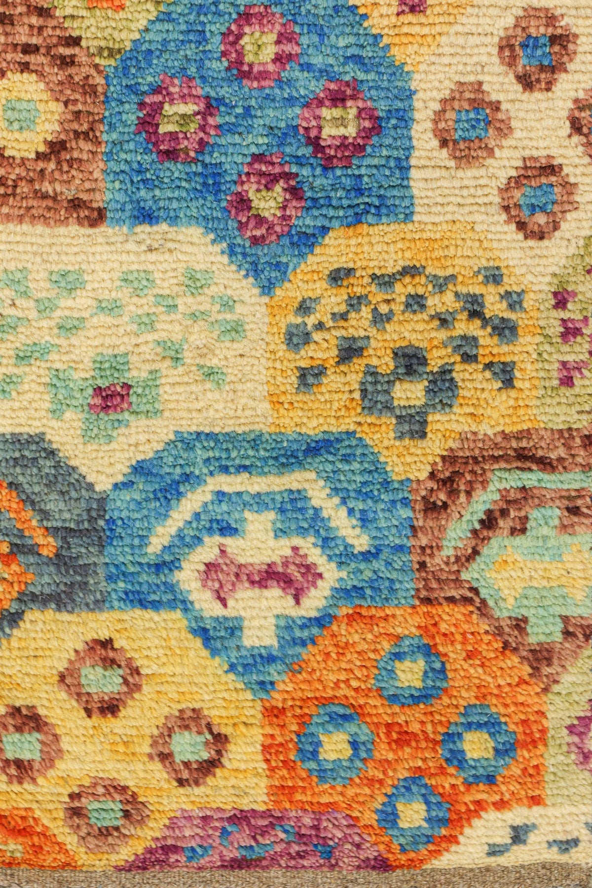 Gabbeh Handwoven Tribal Rug, J79480