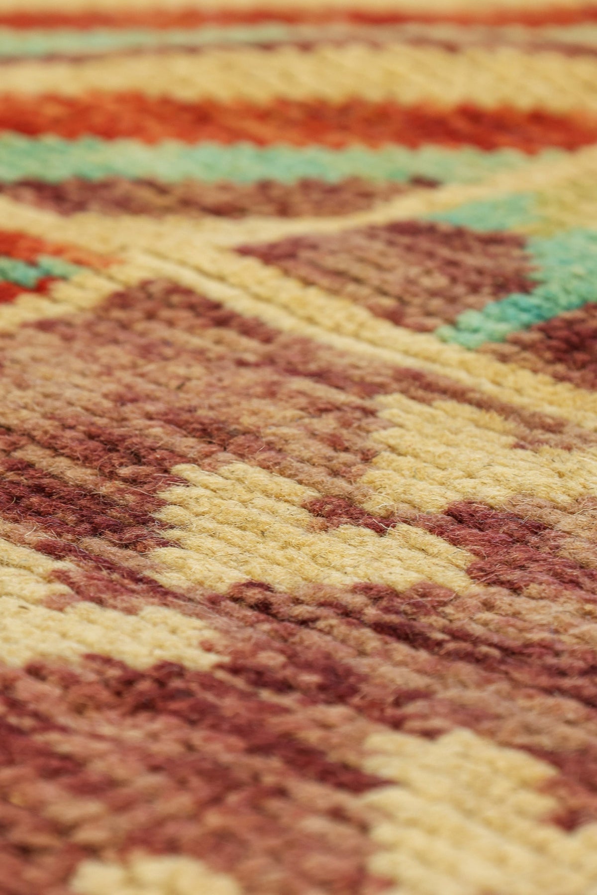 Gabbeh Handwoven Tribal Rug, J79482