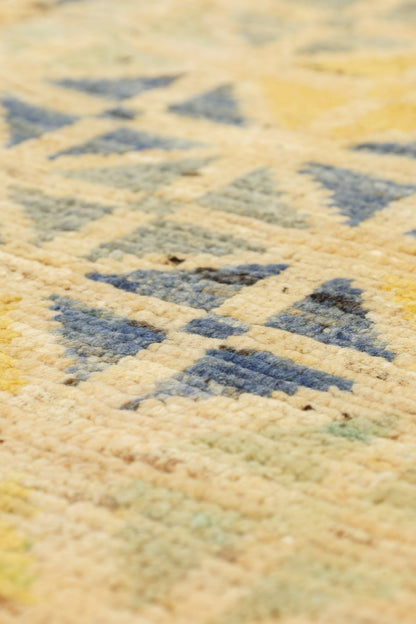 Gabbeh Handwoven Tribal Rug, J79523