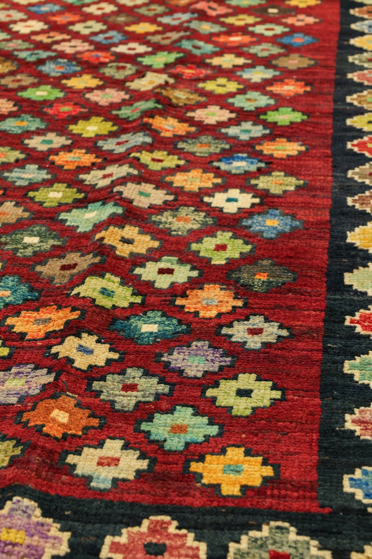 Gabbeh Handwoven Tribal Rug, J79526