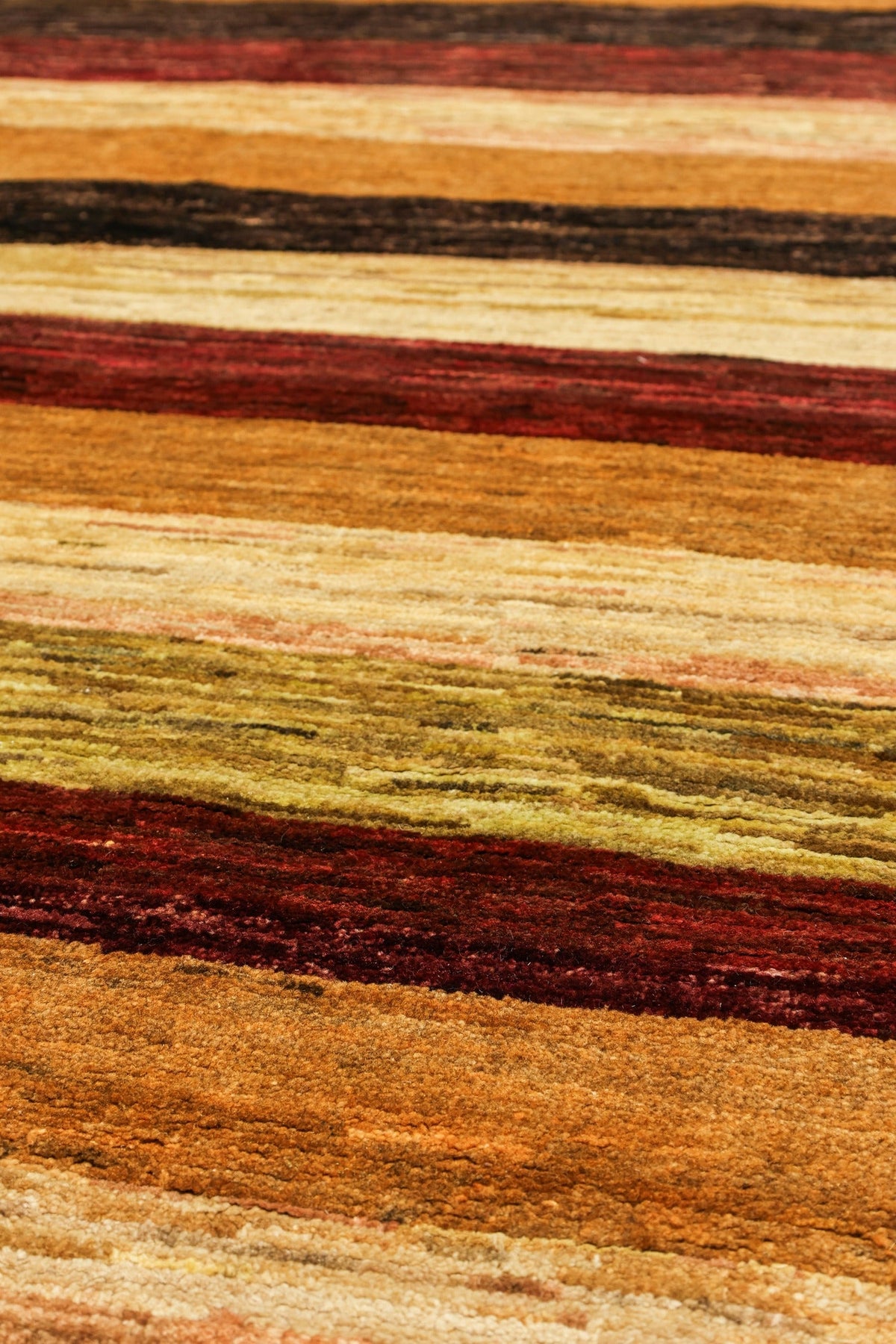 Gabbeh Handwoven Tribal Rug, J79593
