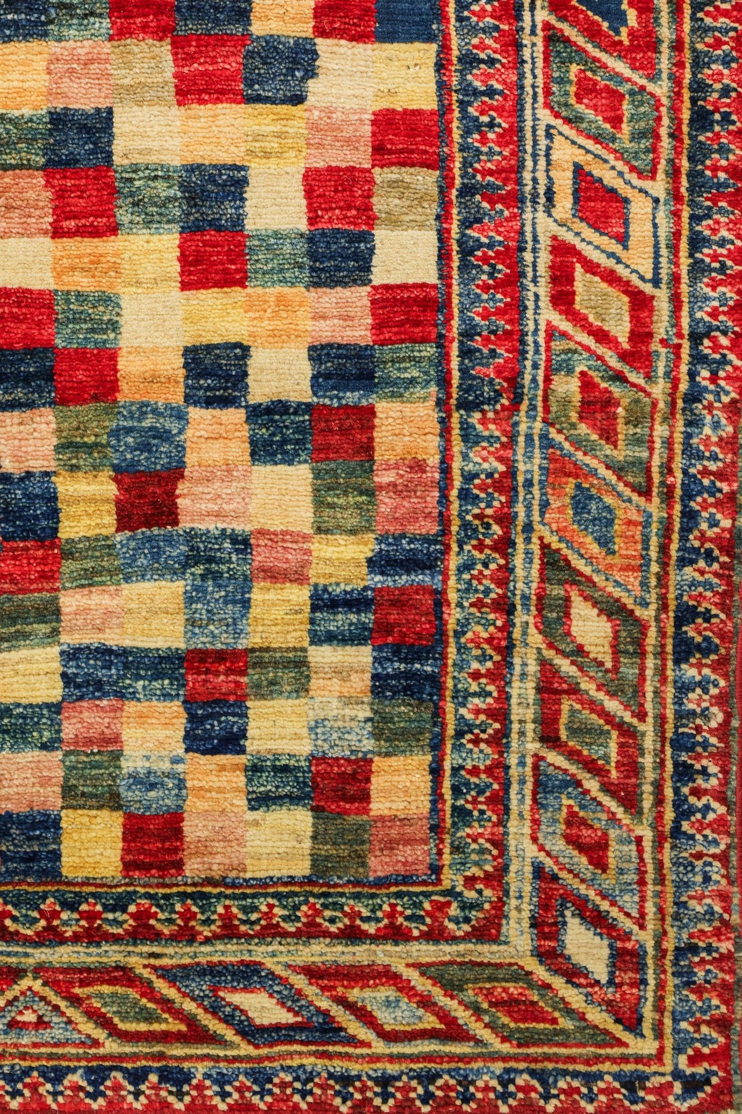 Gabbeh Handwoven Tribal Rug, J79607