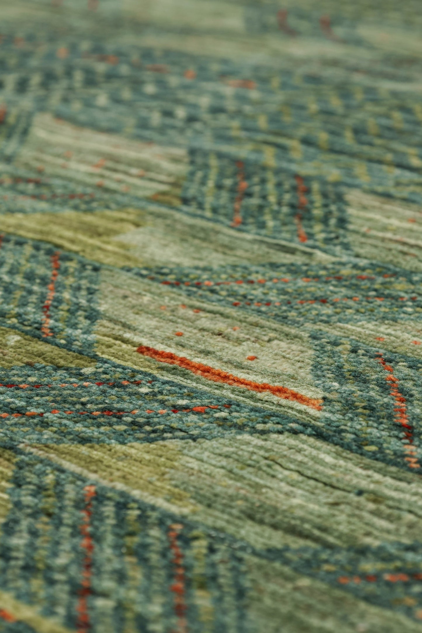 Gabbeh Handwoven Tribal Rug, J81117