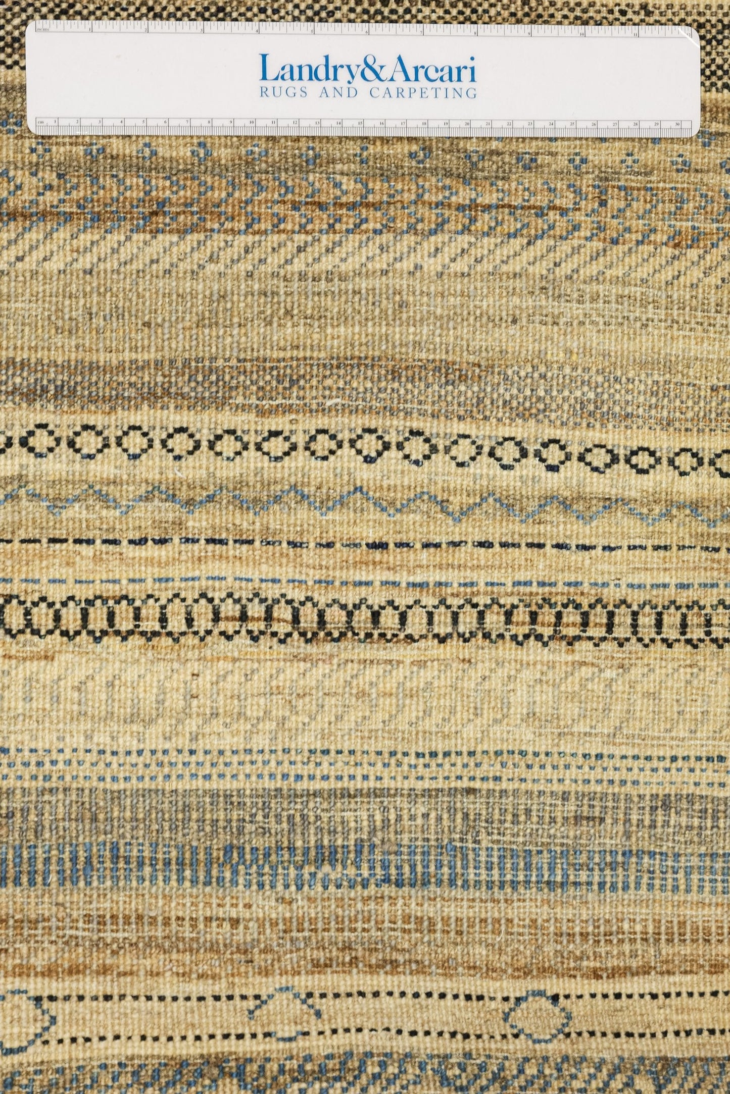 Gabbeh Handwoven Tribal Rug, J81119