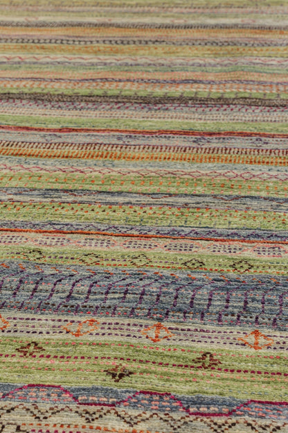 Gabbeh Handwoven Tribal Rug, J81141