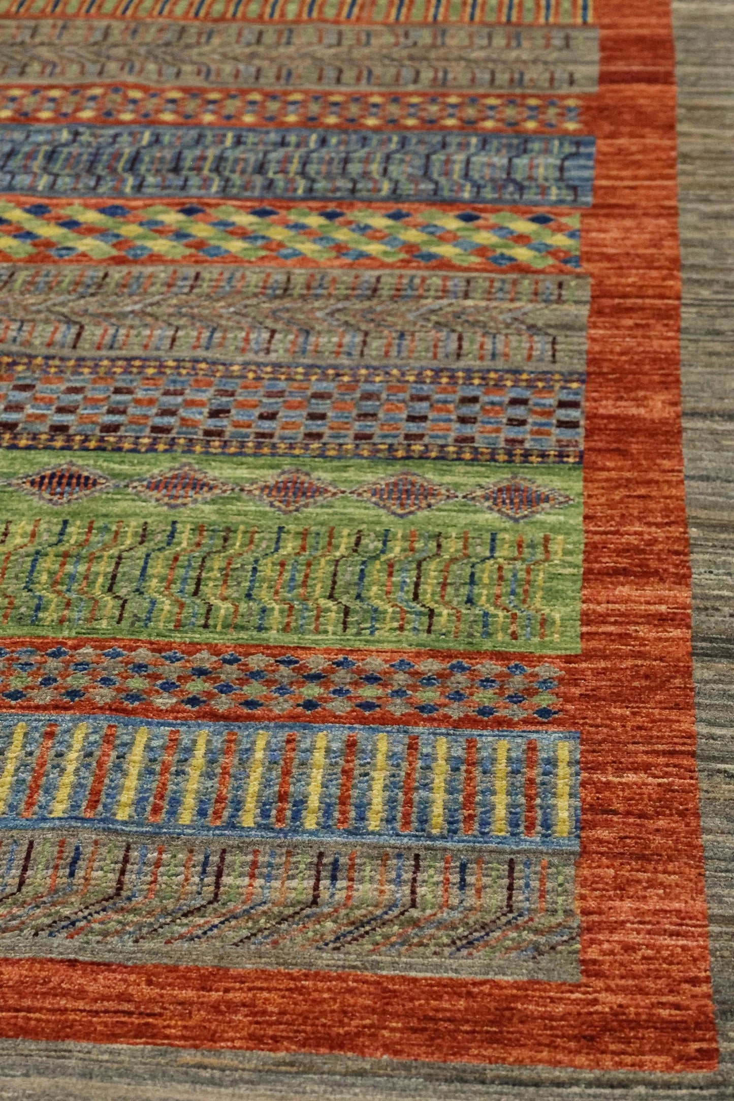 Gabbeh Handwoven Tribal Rug, J81350