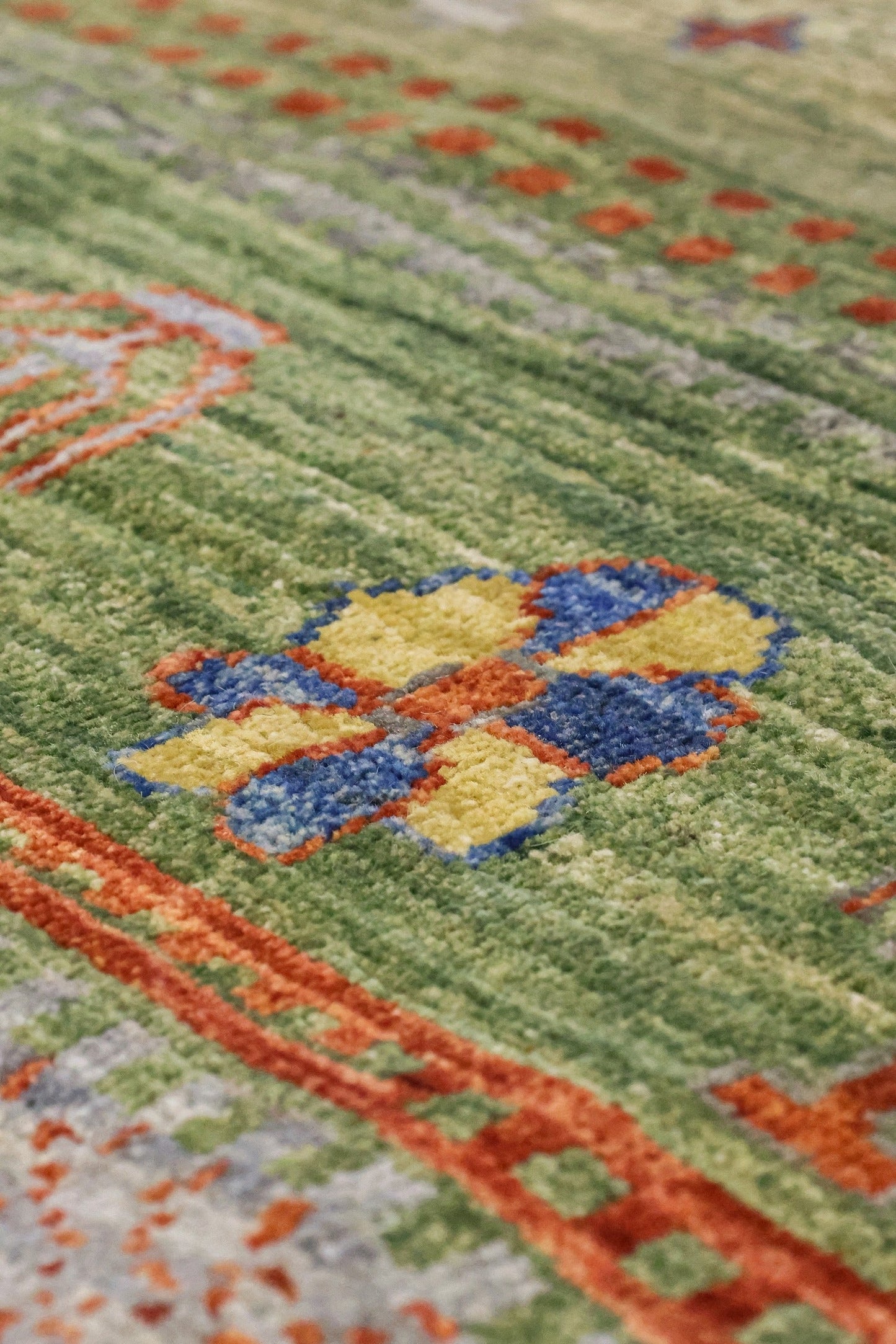 Gabbeh Handwoven Tribal Rug, J81380