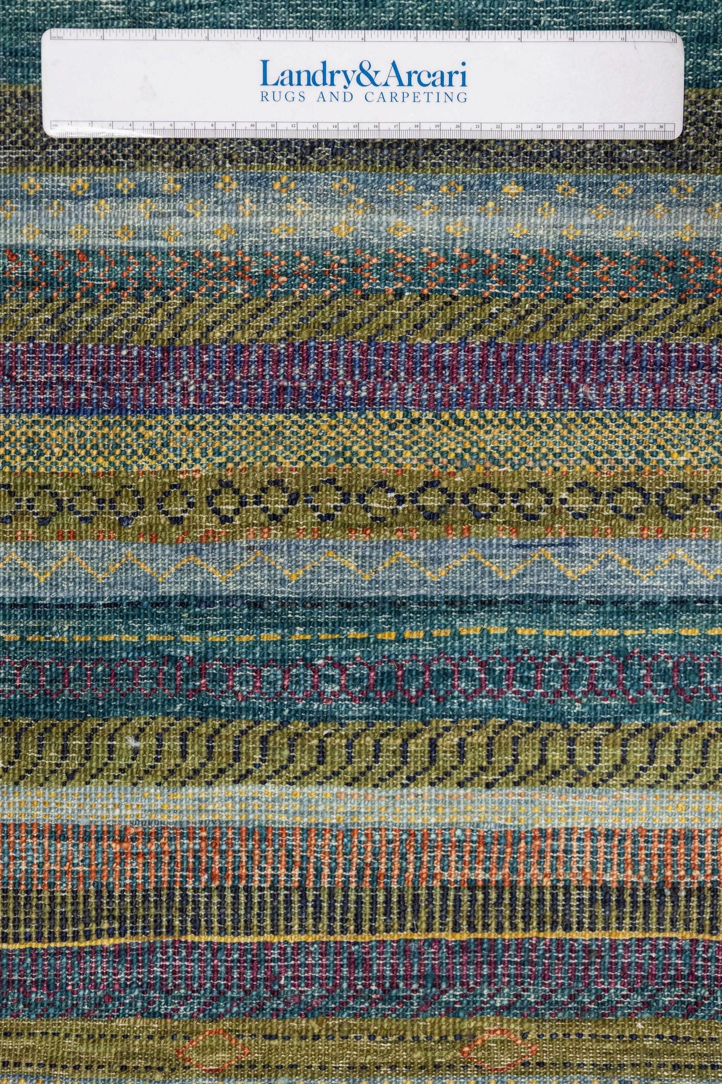 Gabbeh Handwoven Tribal Rug, J86036