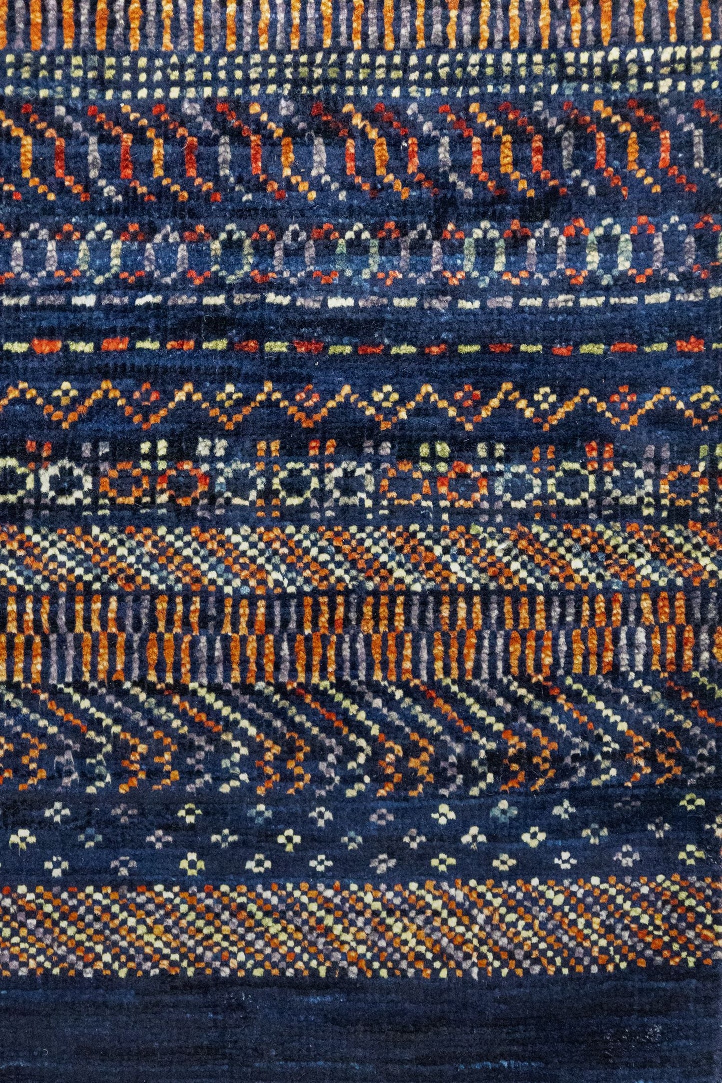 Gabbeh Handwoven Tribal Rug, J86044