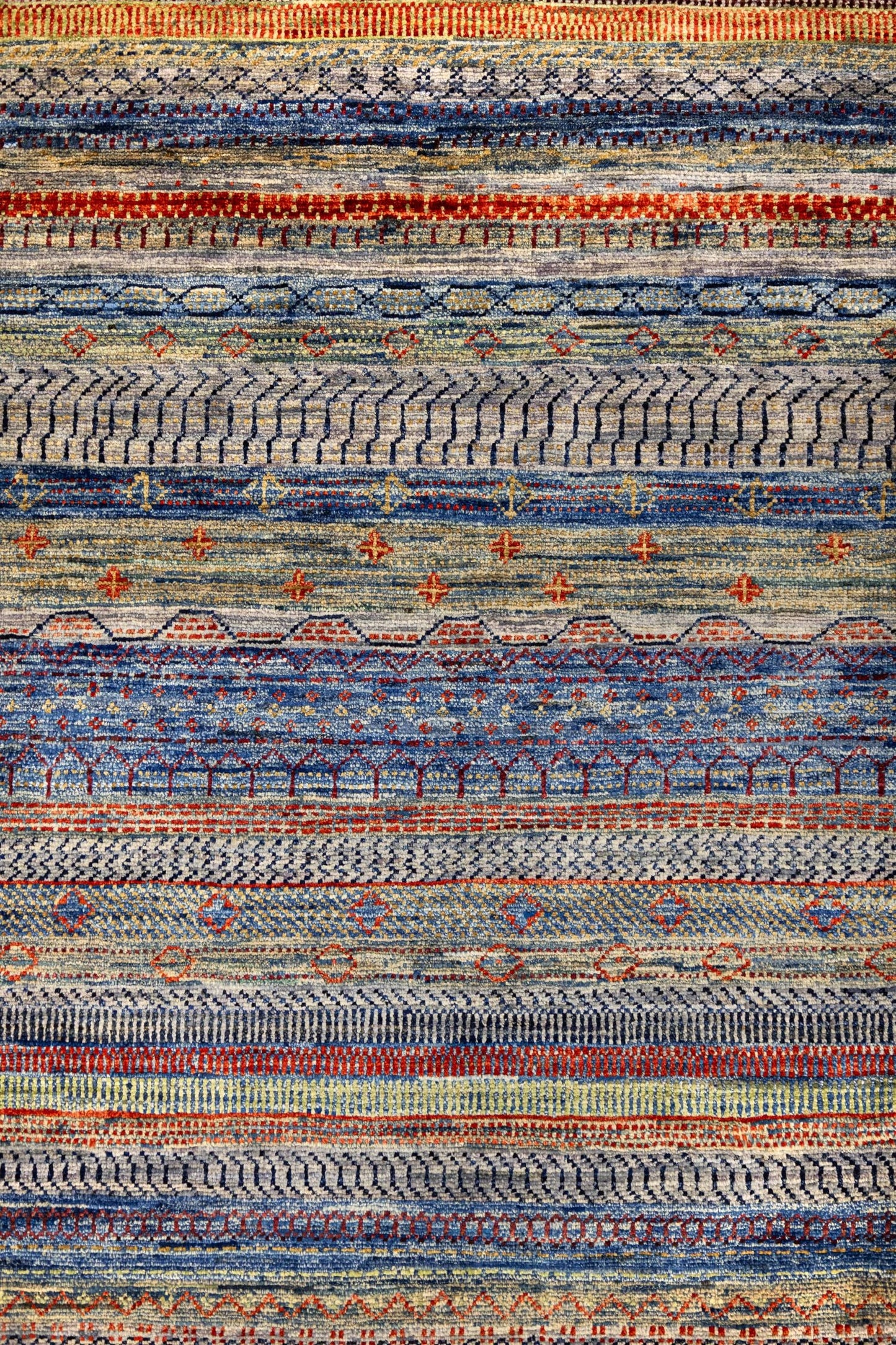 Gabbeh Handwoven Tribal Rug, J87456