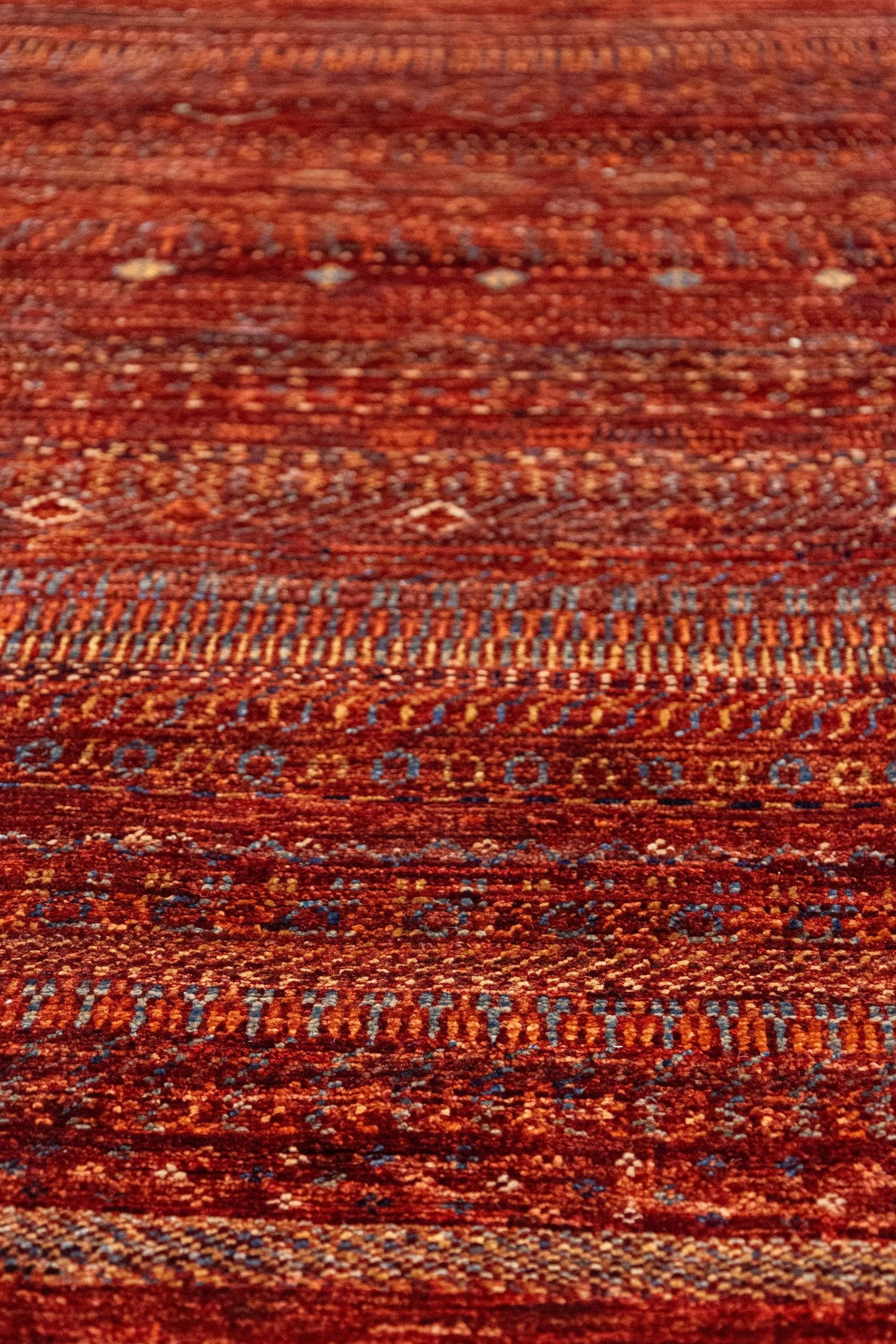 Gabbeh Handwoven Tribal Rug, J87458