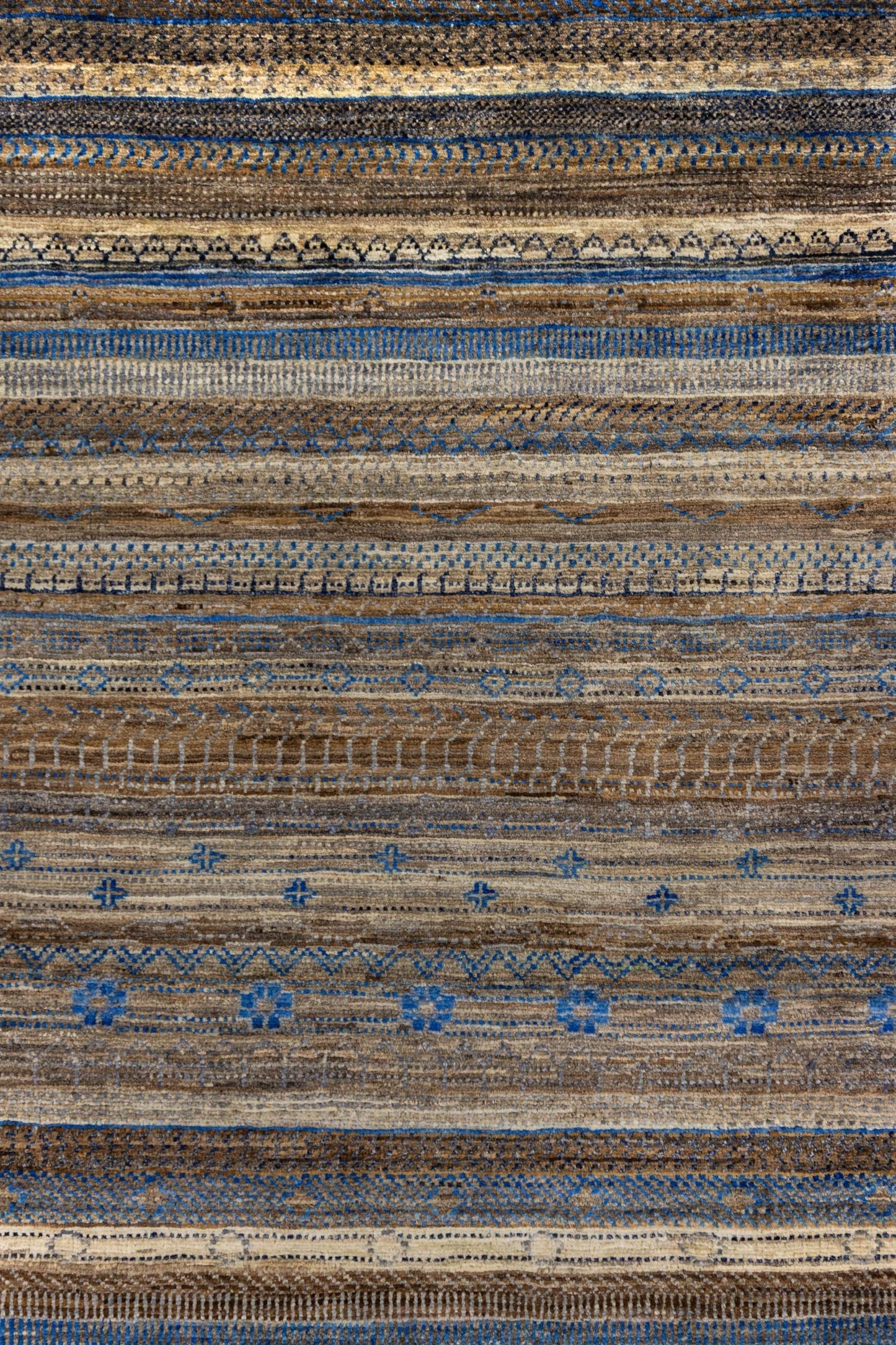Gabbeh Handwoven Tribal Rug, J87466