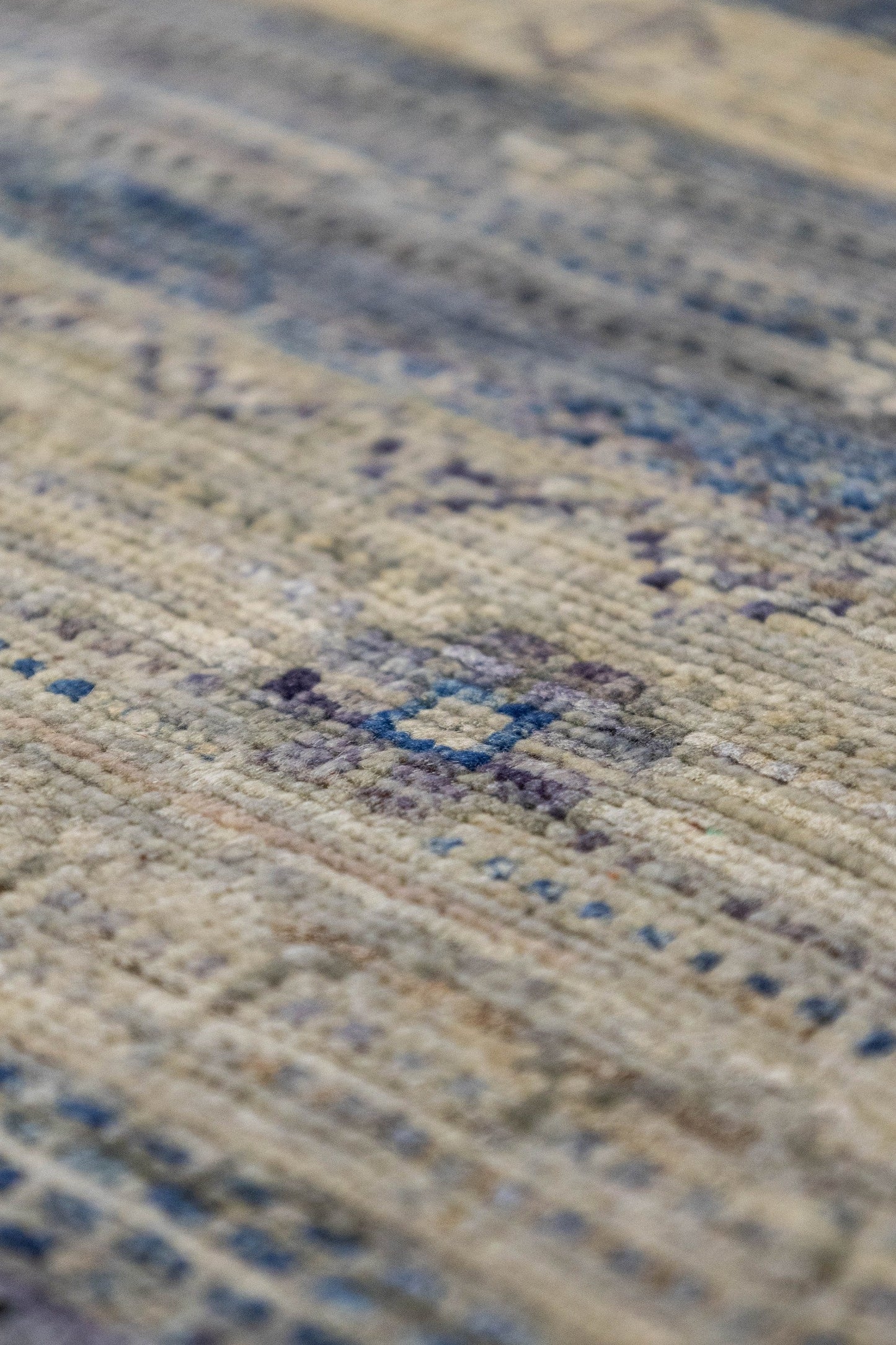 Gabbeh Handwoven Tribal Rug, J87488